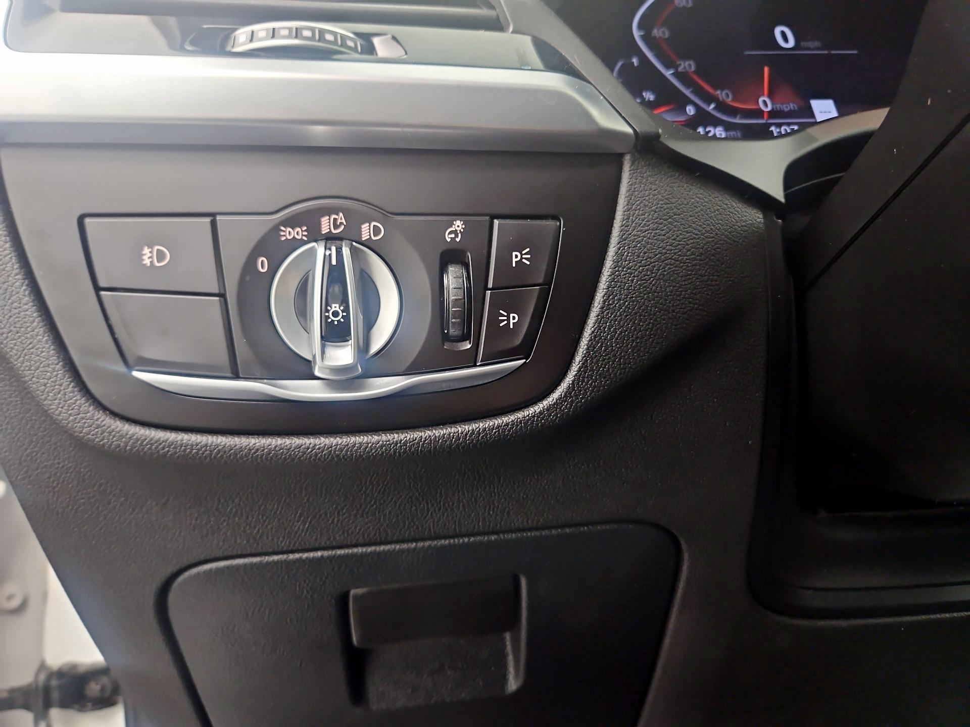 Thumbnail: 2021 BMW X3 - 13