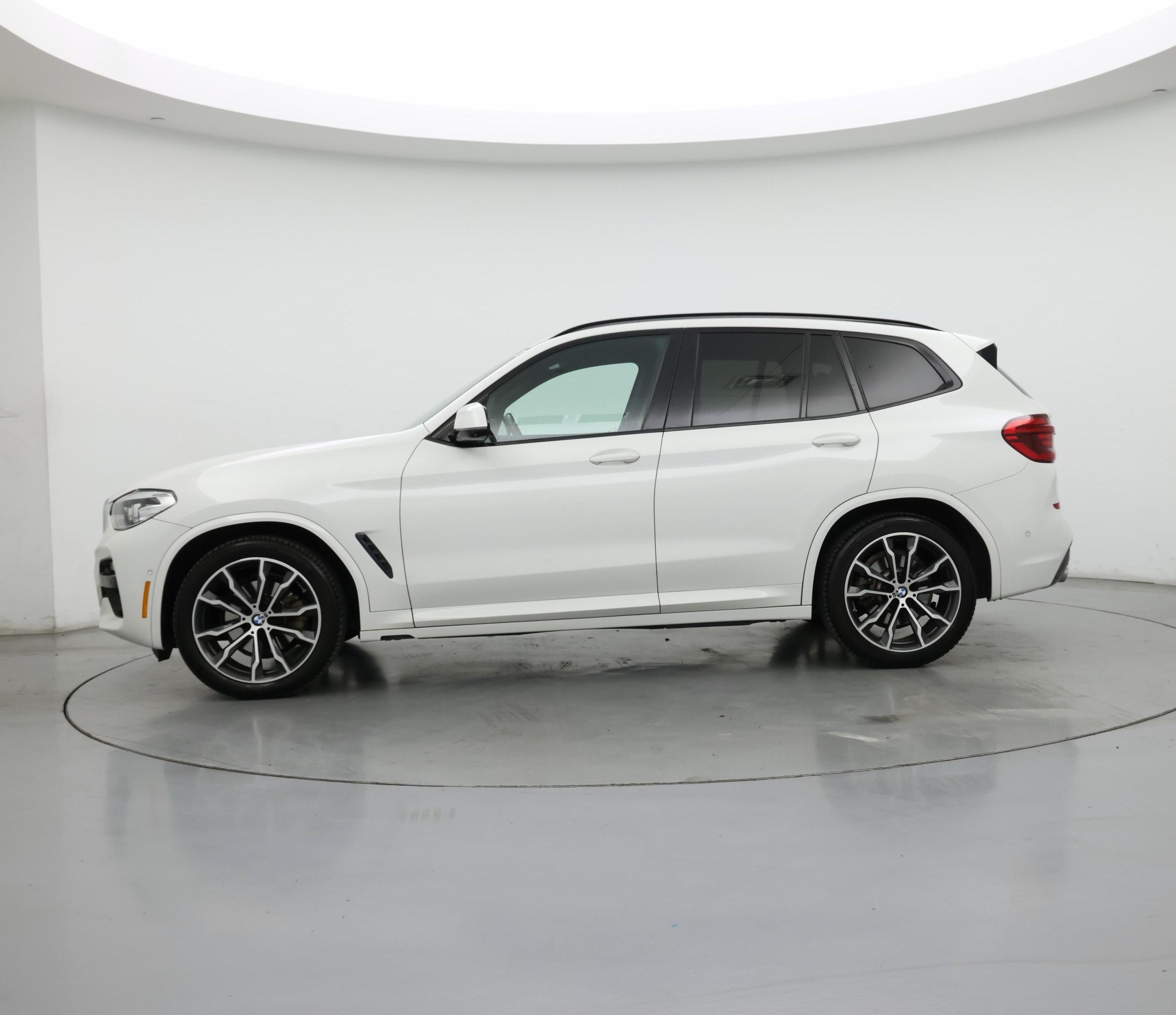 Thumbnail: 2021 BMW X3 - 3
