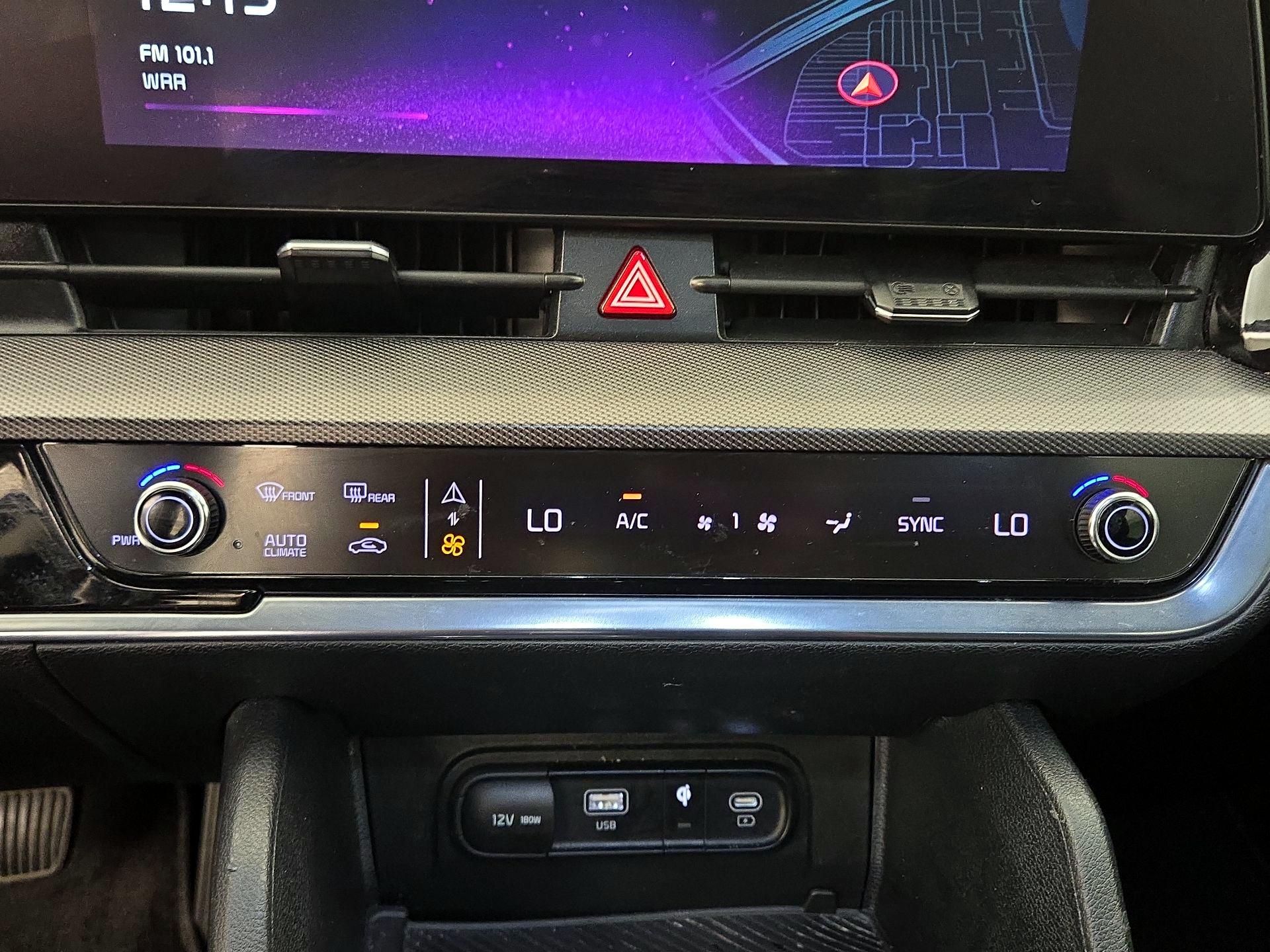 Thumbnail: 2023 Kia Sportage - 17