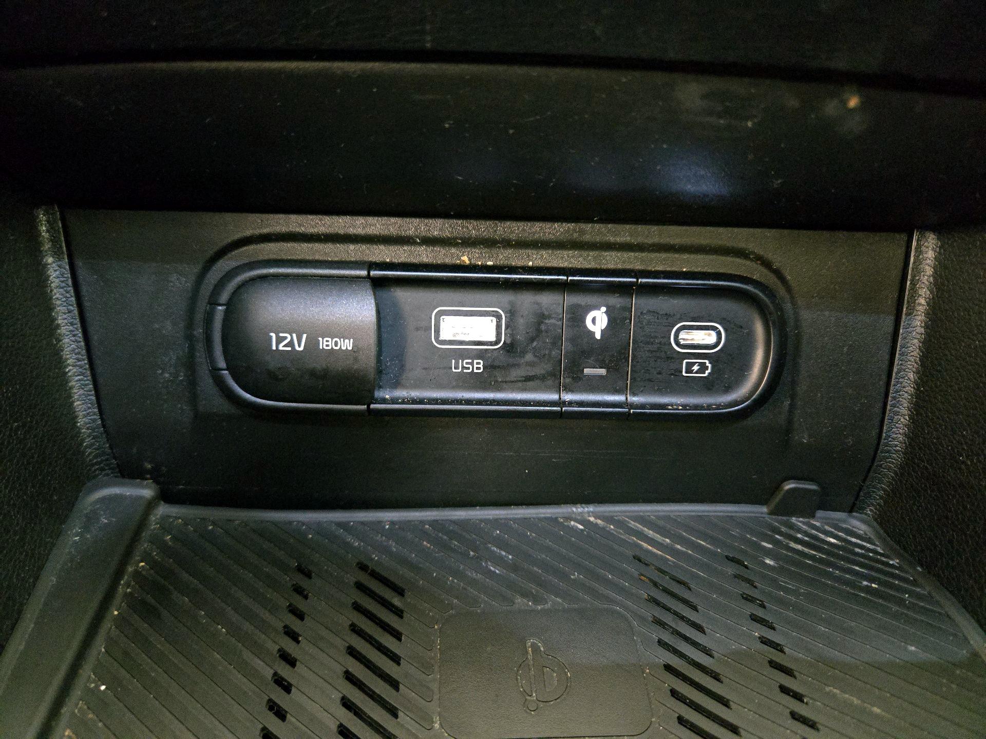 Thumbnail: 2023 Kia Sportage - 19