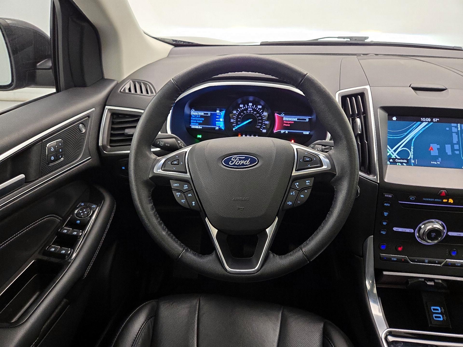 Thumbnail: 2019 Ford Edge - 10