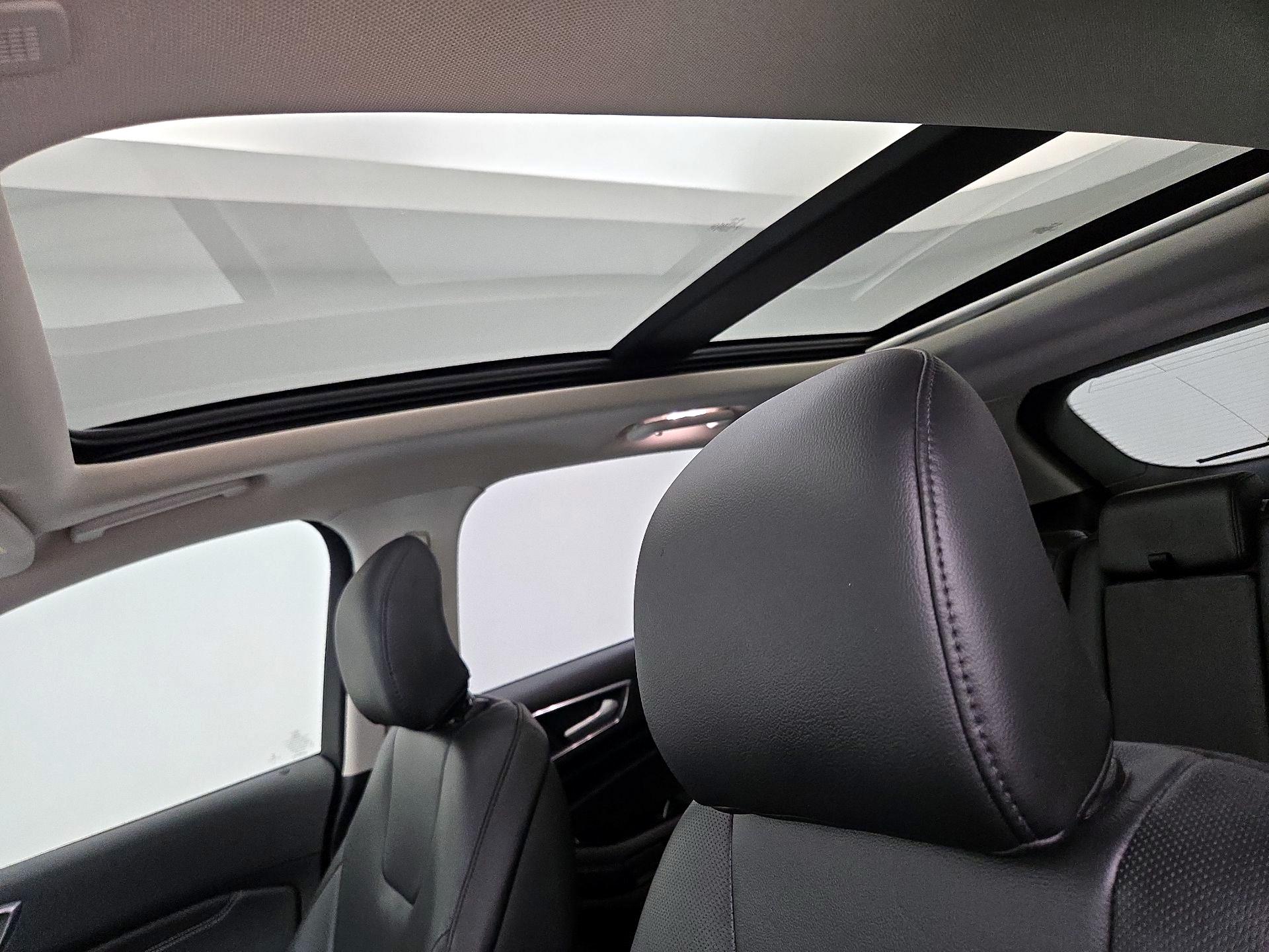 Thumbnail: 2019 Ford Edge - 20