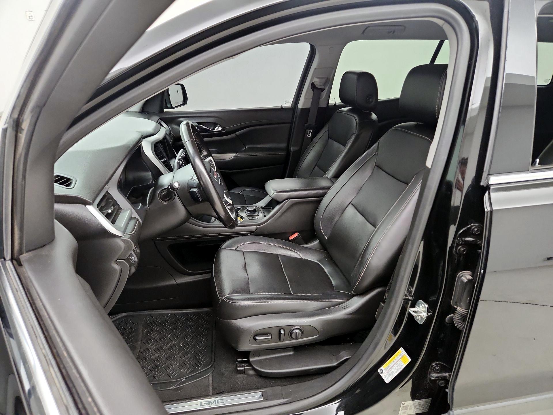 Thumbnail: 2020 GMC Acadia - 11