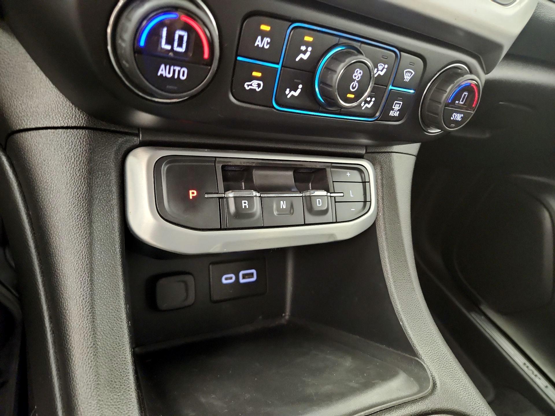 Thumbnail: 2020 GMC Acadia - 15