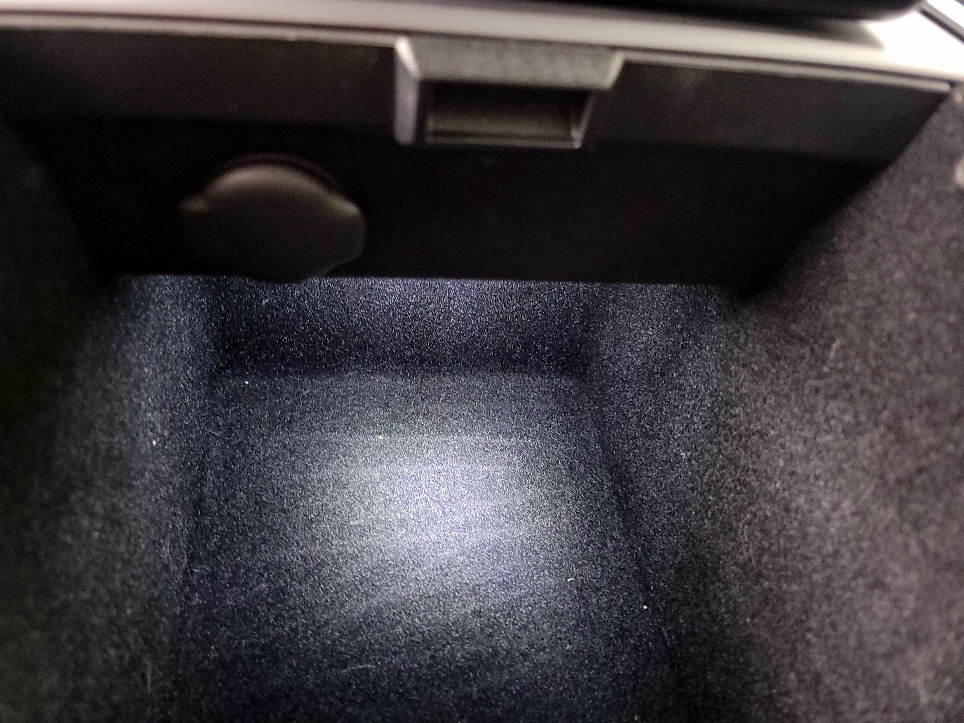 Thumbnail: 2022 Tesla Model 3 - 18