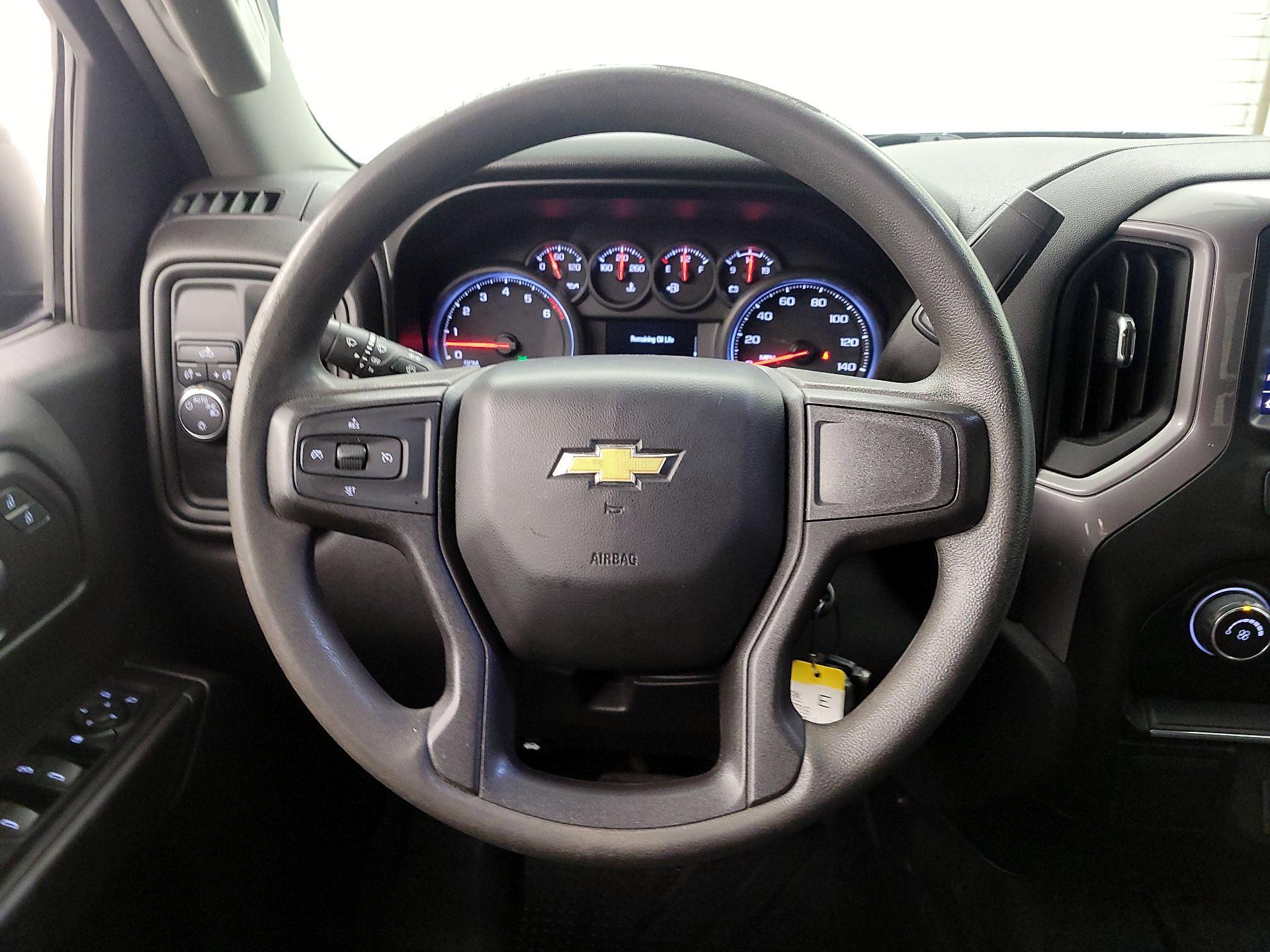 Thumbnail: 2021 Chevrolet Silverado 1500 - 10