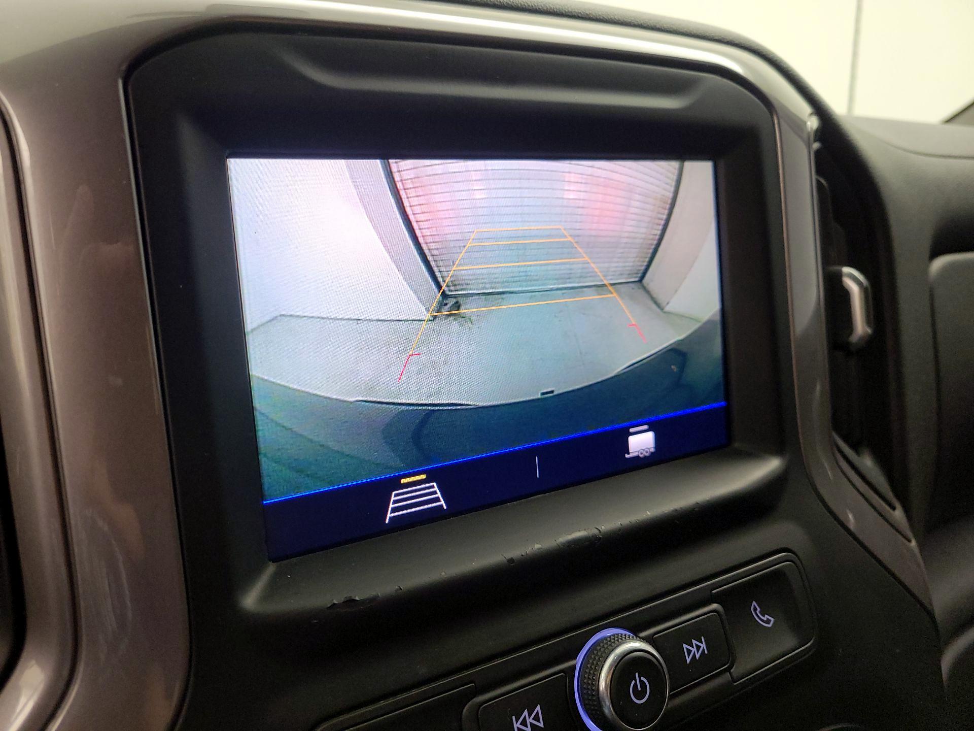 Thumbnail: 2021 Chevrolet Silverado 1500 - 14