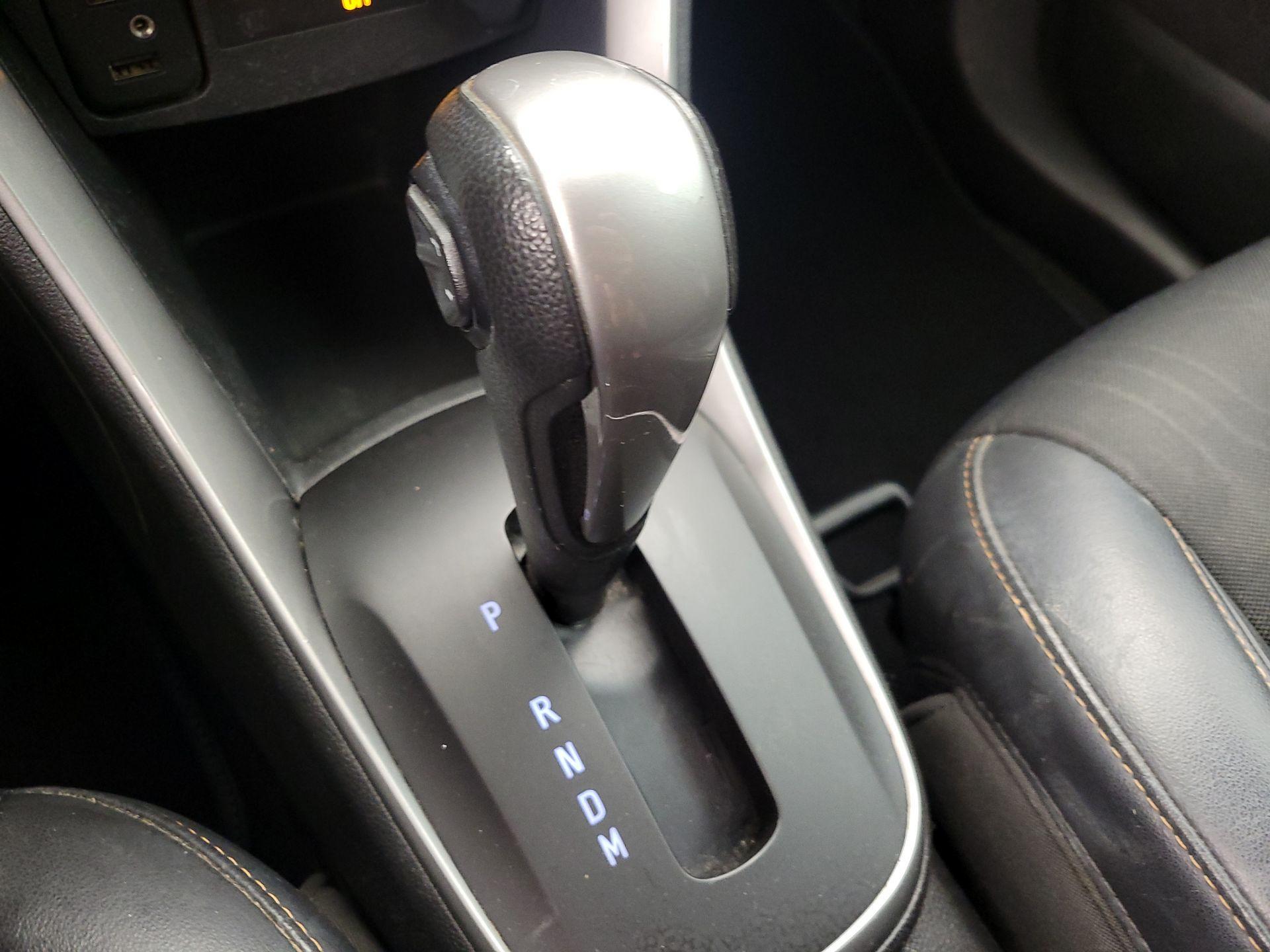 Thumbnail: 2021 Chevrolet Trax - 17