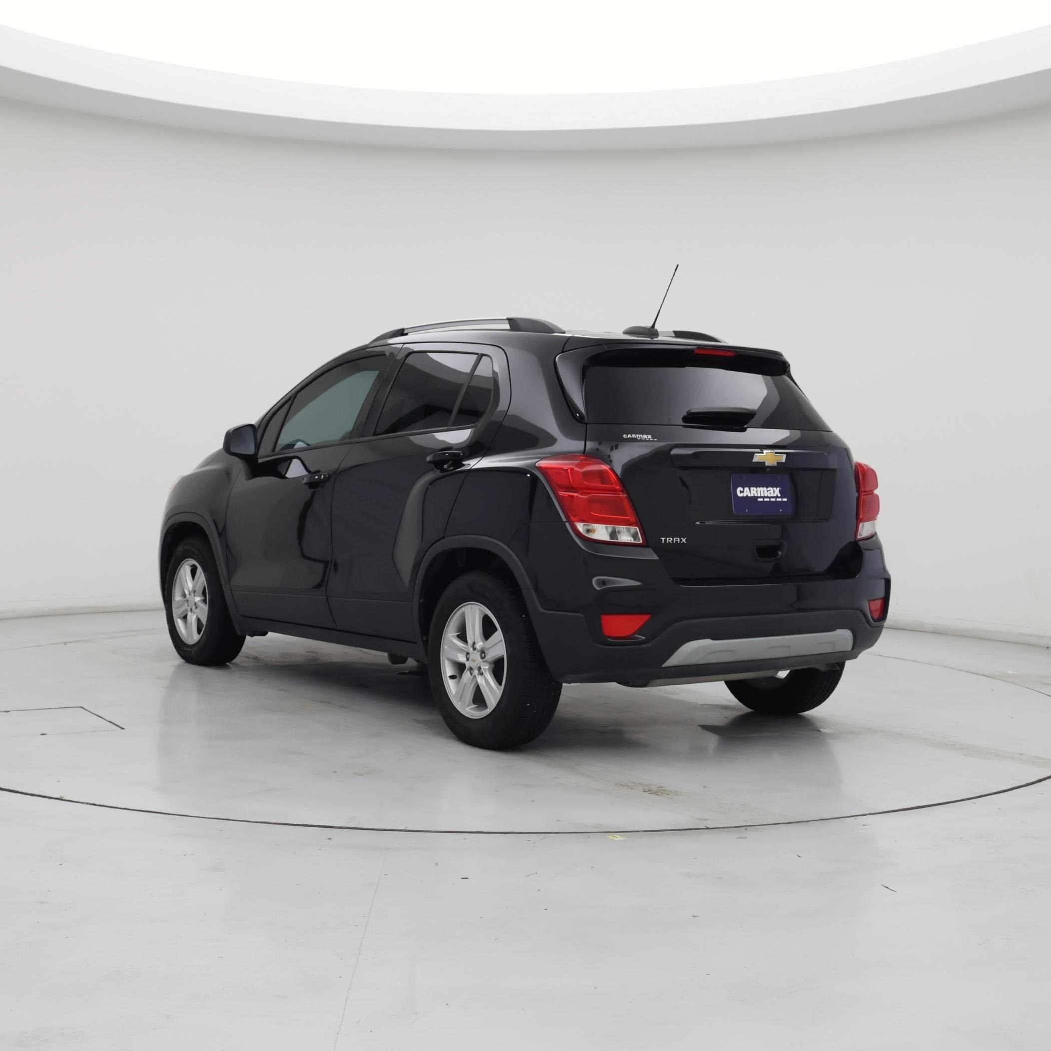 Thumbnail: 2021 Chevrolet Trax - 2