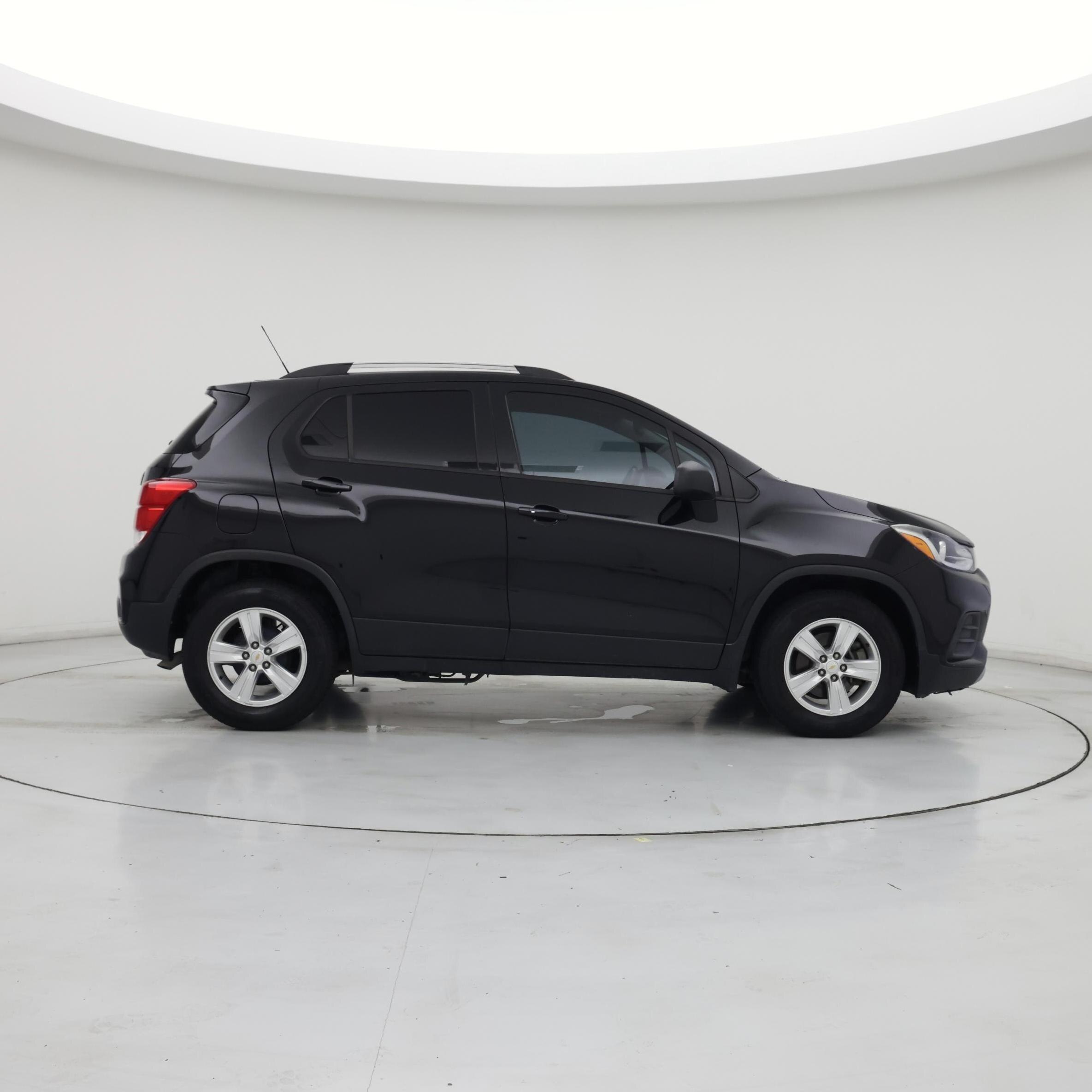 Thumbnail: 2021 Chevrolet Trax - 7