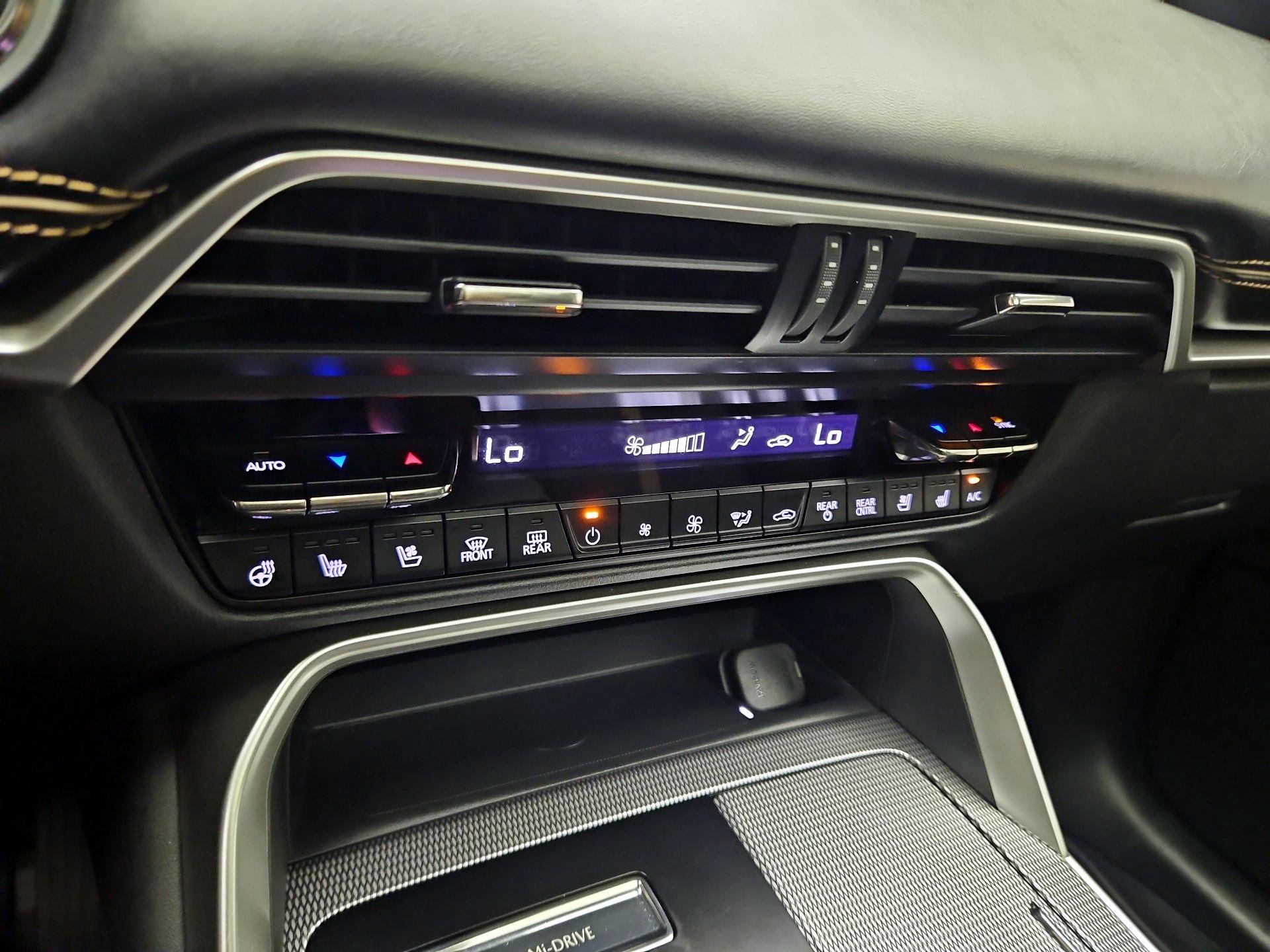 Thumbnail: 2025 Mazda CX-90 - 17