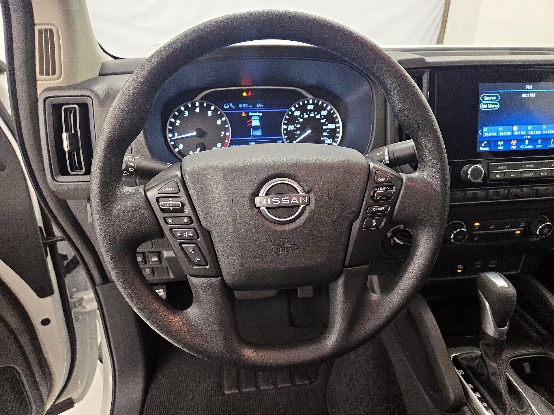 Thumbnail: 2025 Nissan Frontier - 10