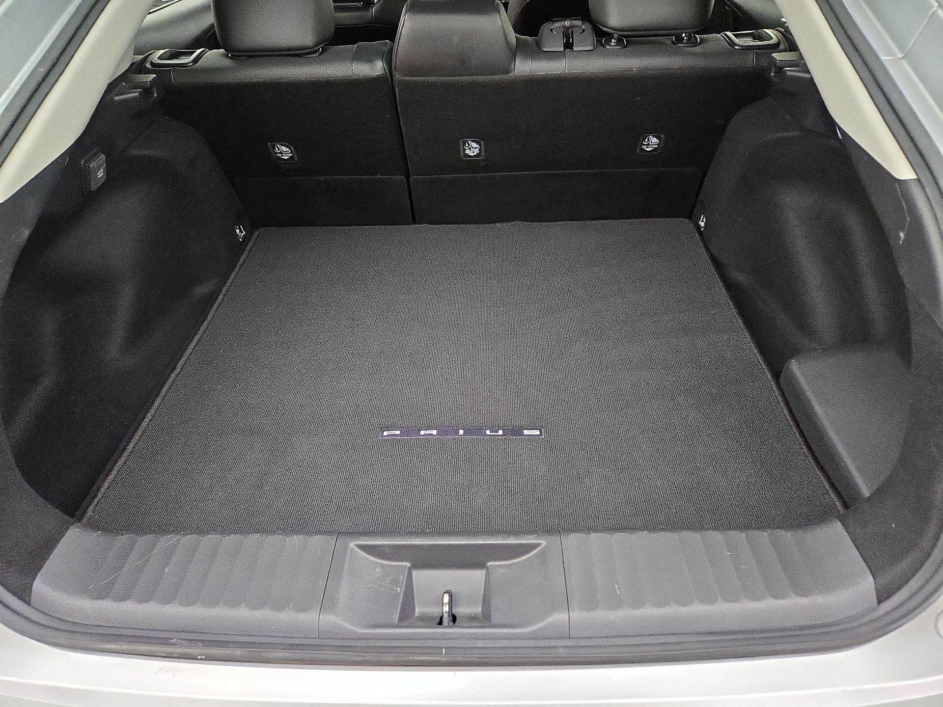 Thumbnail: 2023 Toyota Prius Prime - 20