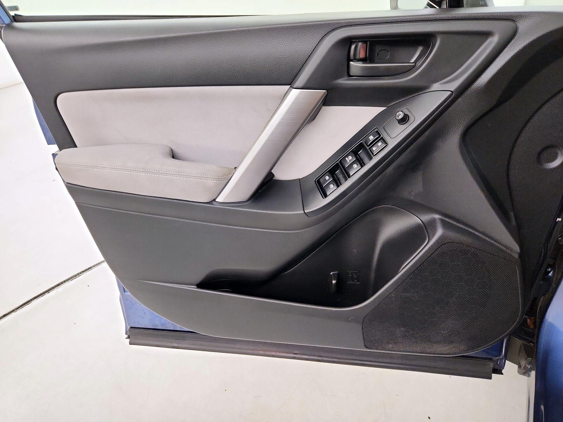 Thumbnail: 2014 Subaru Forester - 12