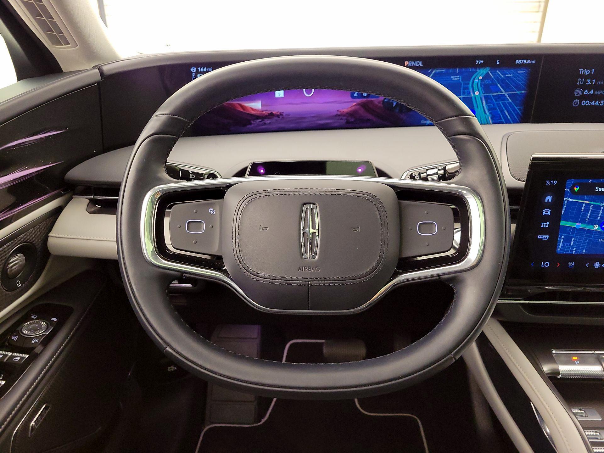 Thumbnail: 2025 Lincoln Nautilus - 10