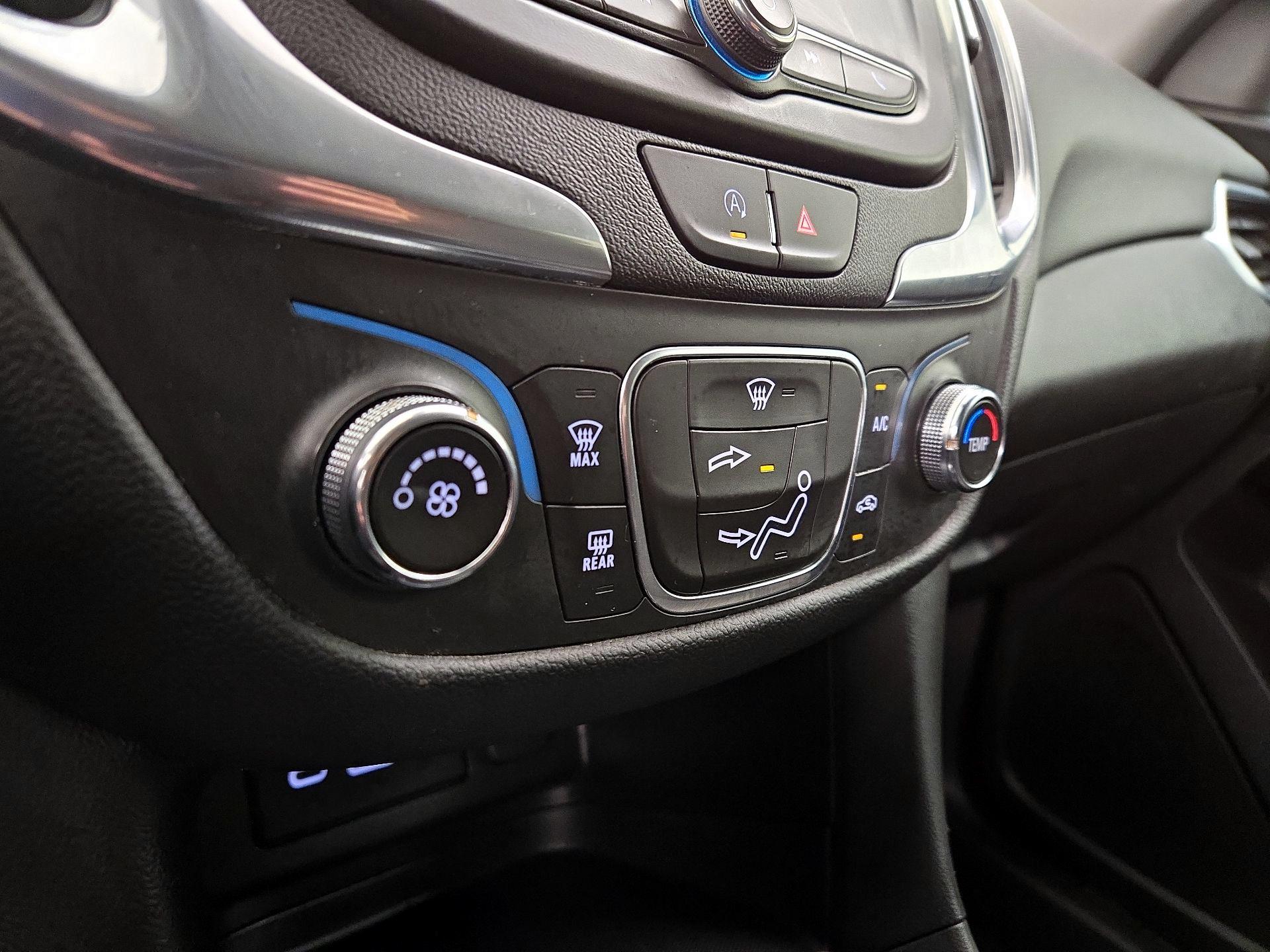 Thumbnail: 2023 Chevrolet Equinox - 16