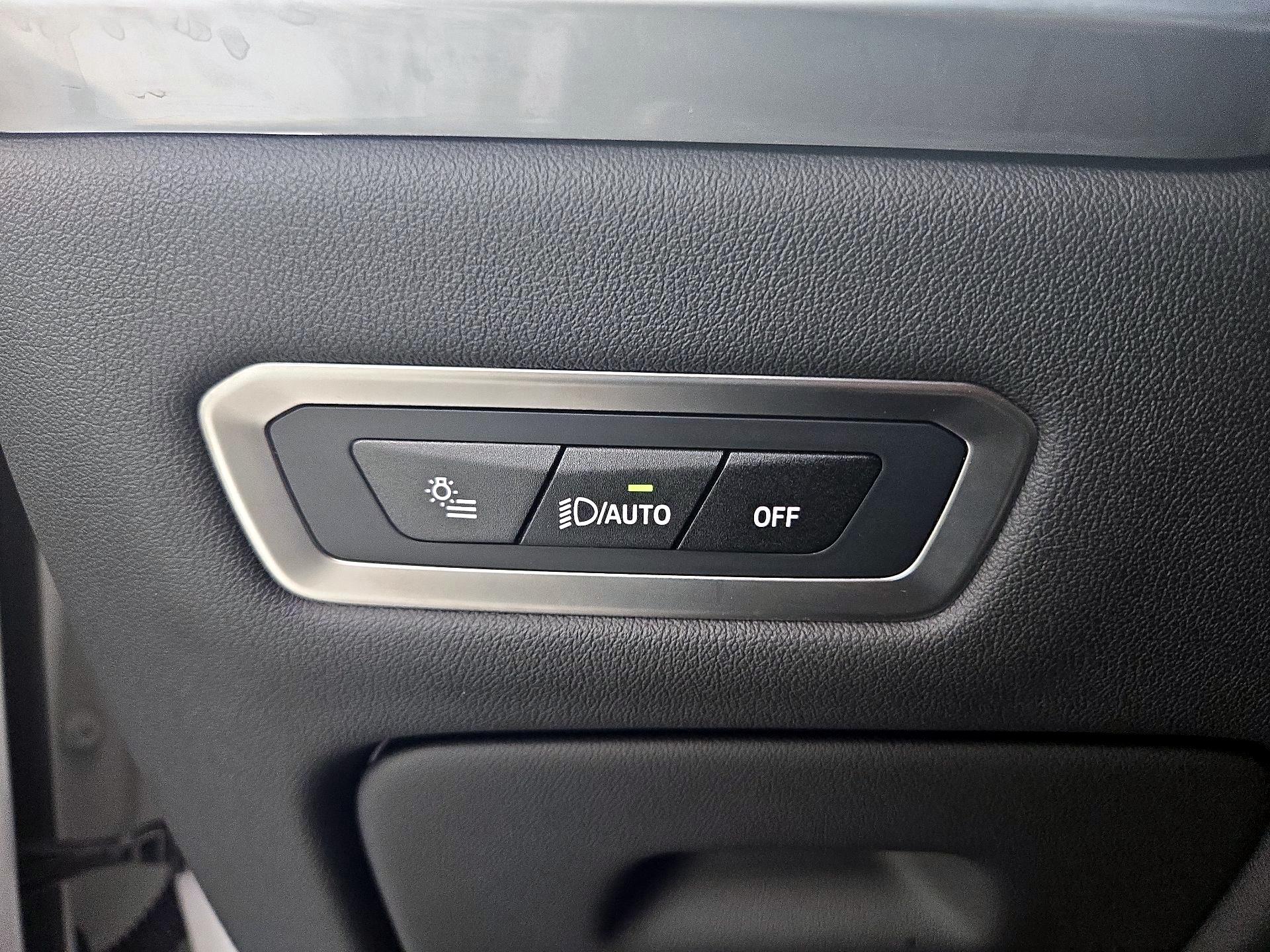 Thumbnail: 2024 BMW X7 - 13