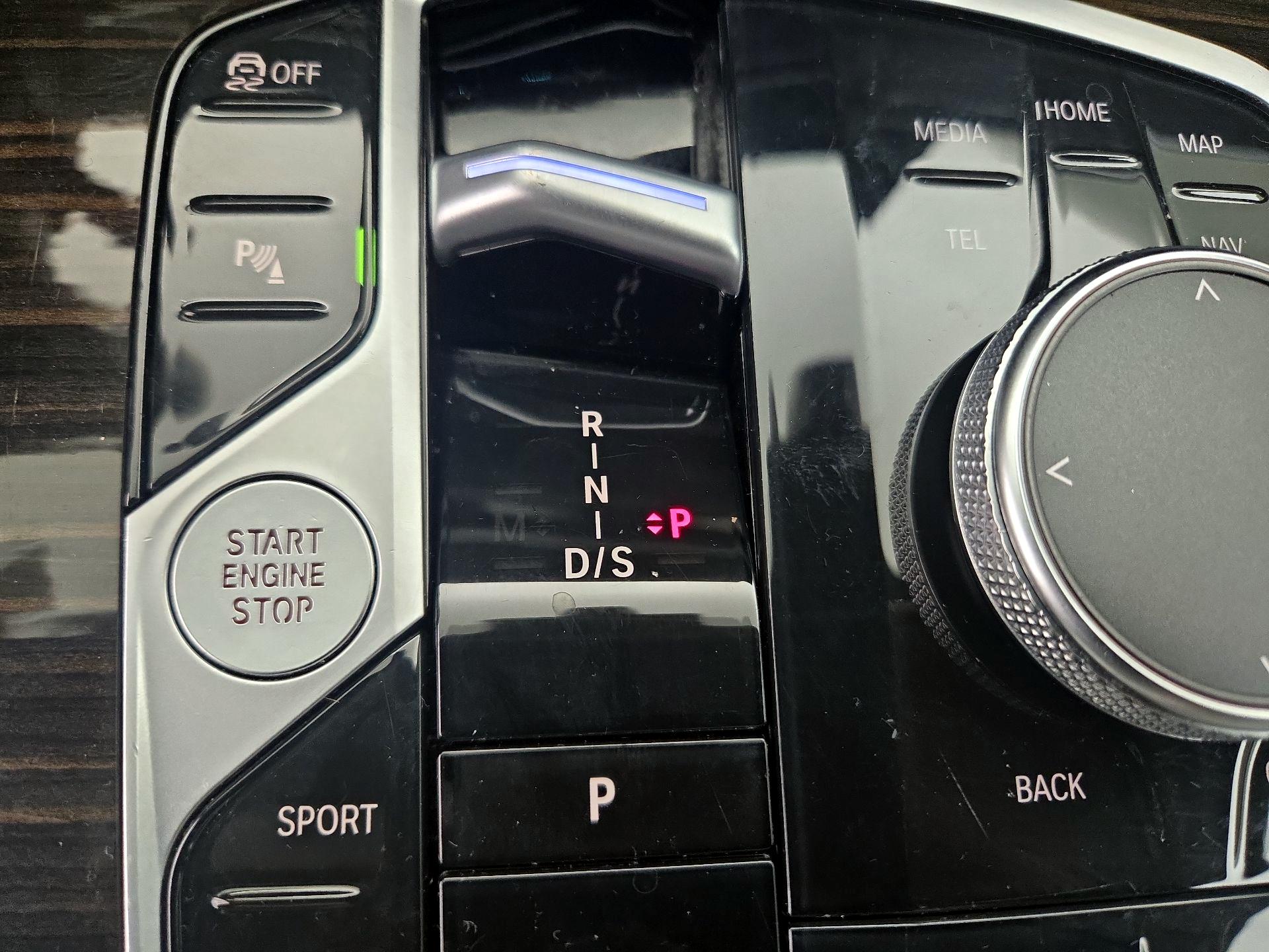 Thumbnail: 2024 BMW X7 - 18