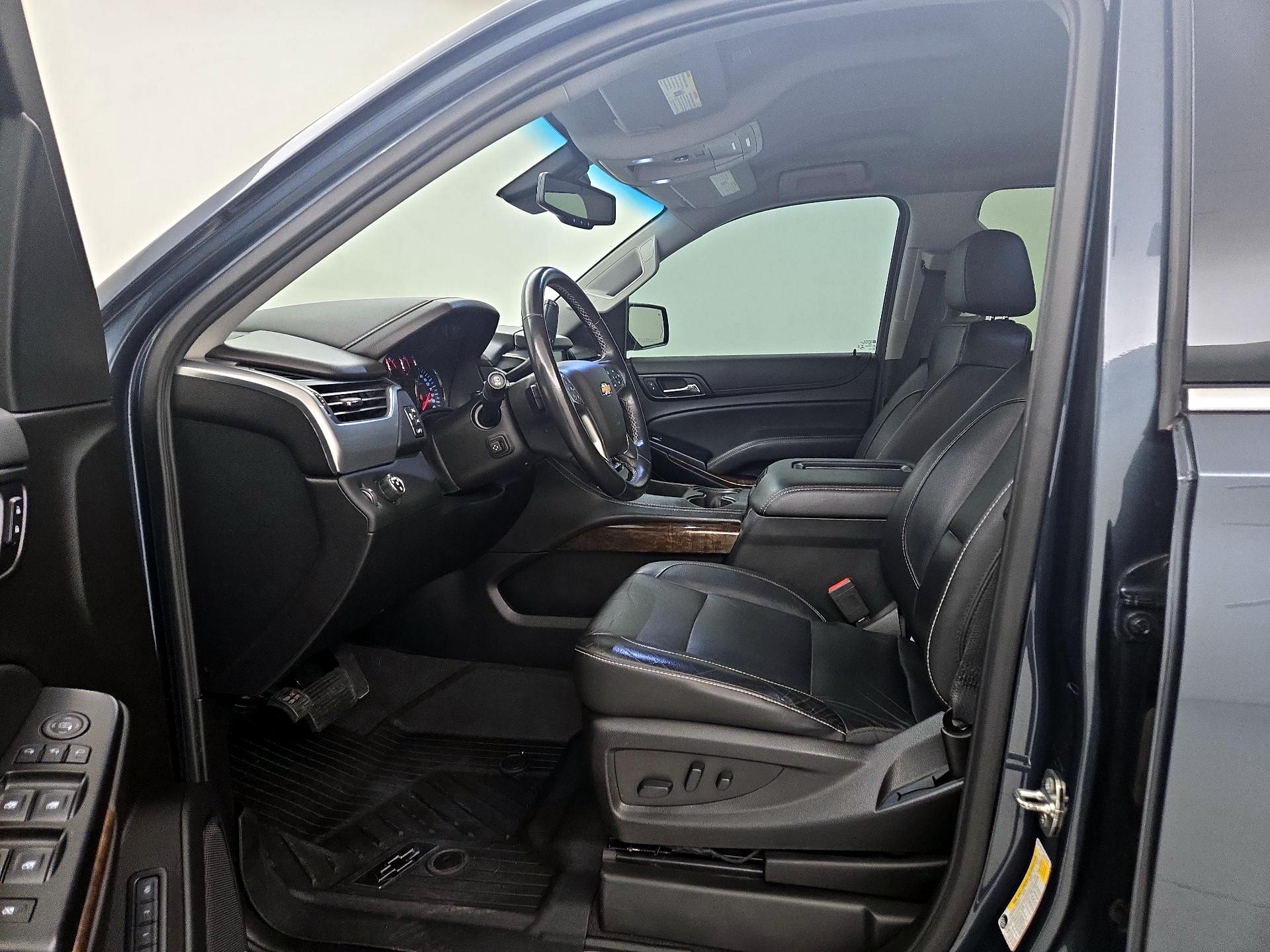 Thumbnail: 2020 Chevrolet Tahoe - 11