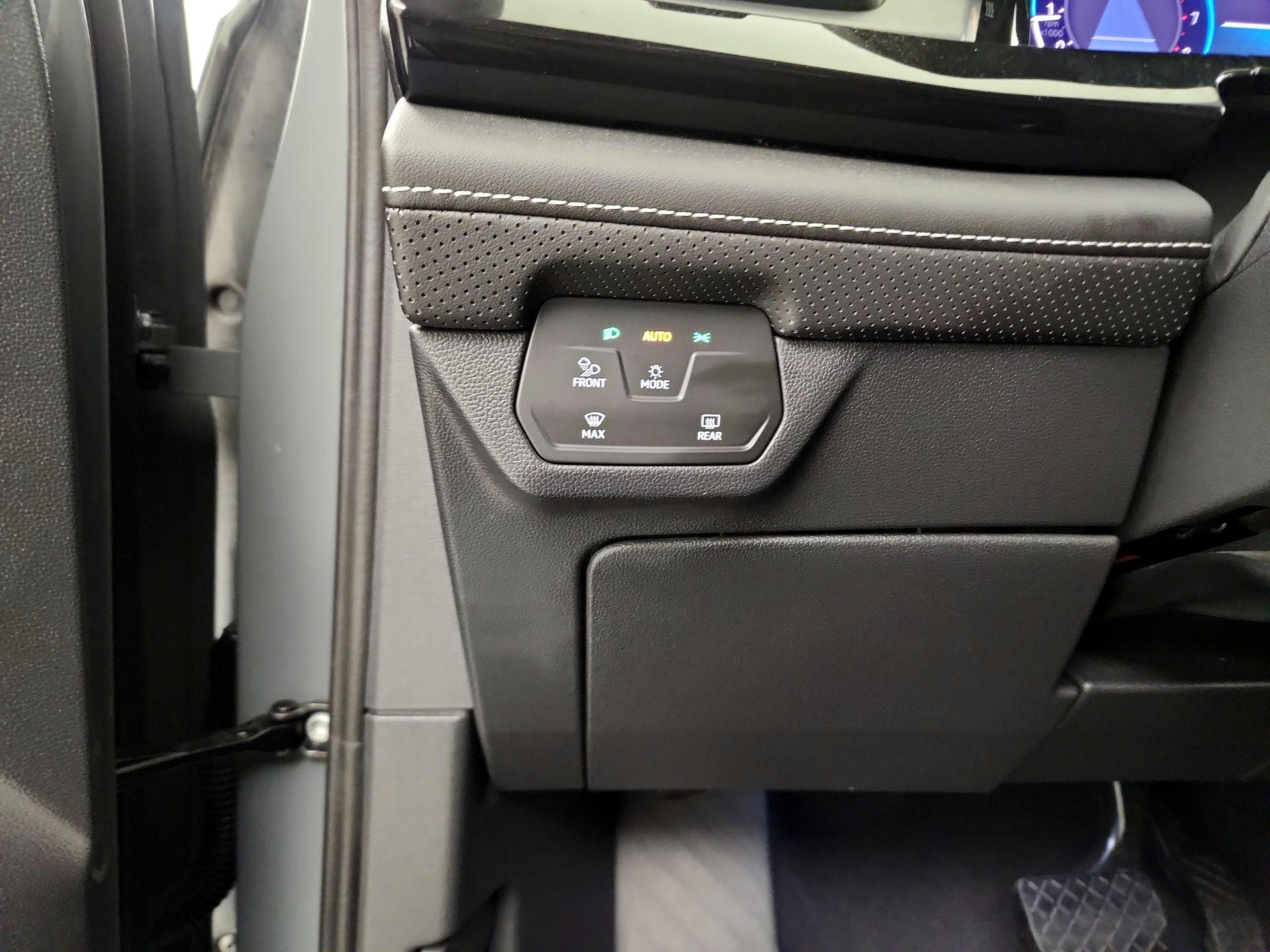 Thumbnail: 2025 Volkswagen Atlas - 11