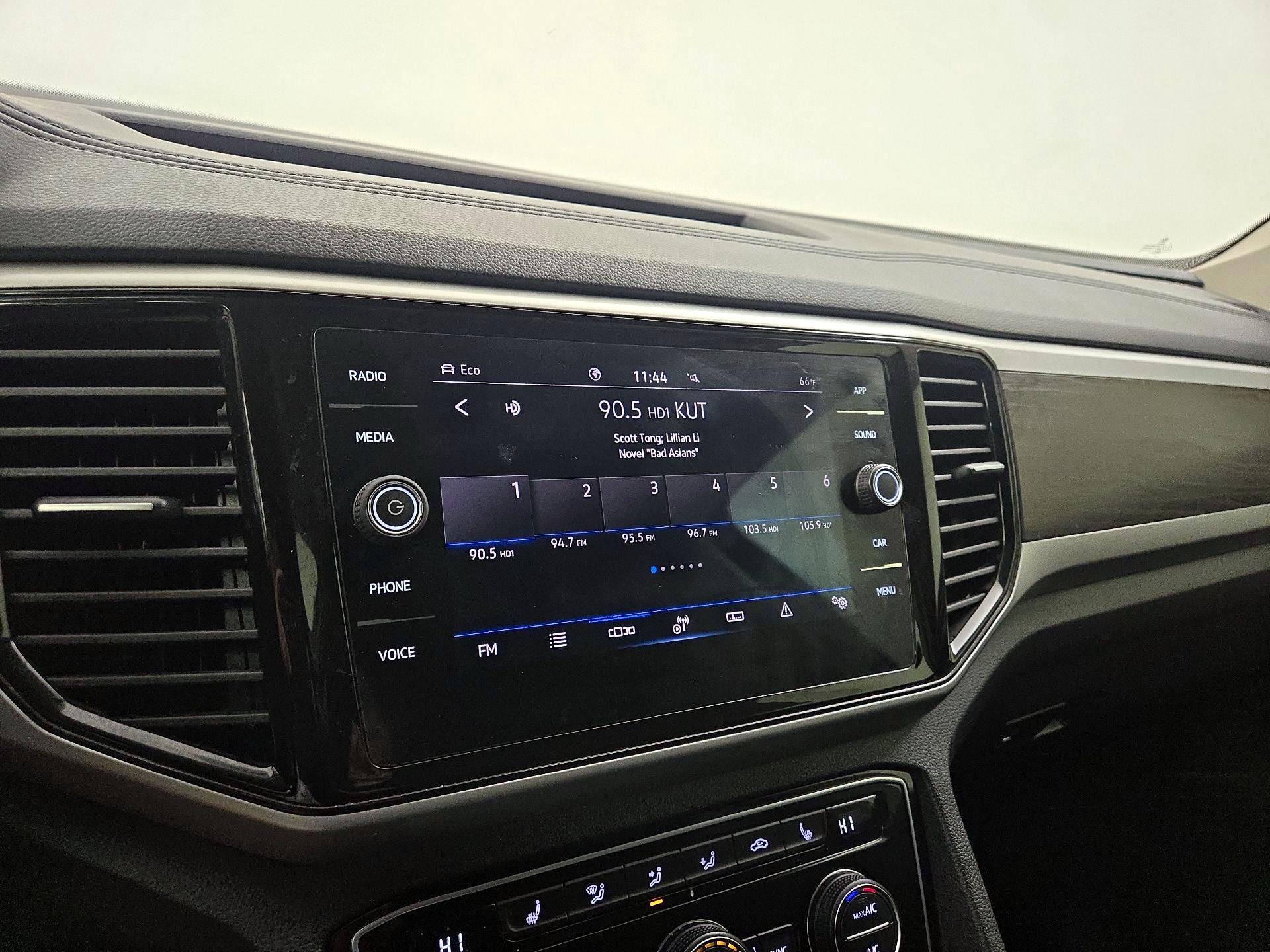 Thumbnail: 2023 Volkswagen Atlas - 15