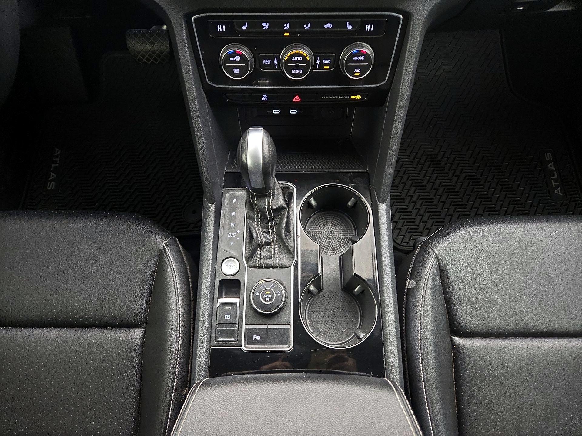 Thumbnail: 2023 Volkswagen Atlas - 17