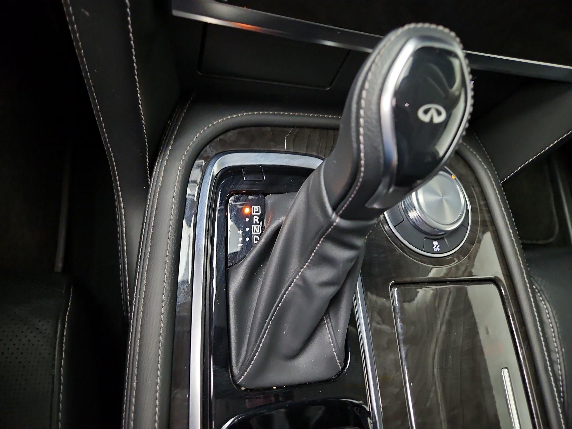 Thumbnail: 2024 INFINITI QX80 - 18