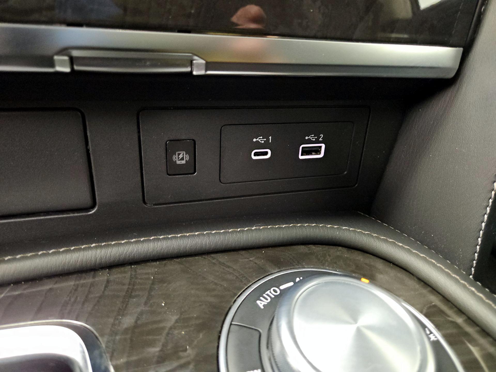 Thumbnail: 2024 INFINITI QX80 - 19