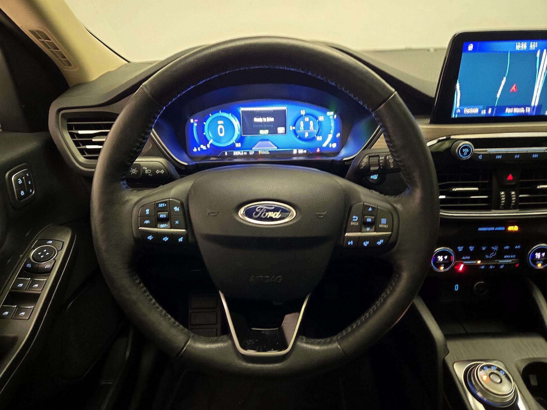 Thumbnail: 2020 Ford Escape - 10