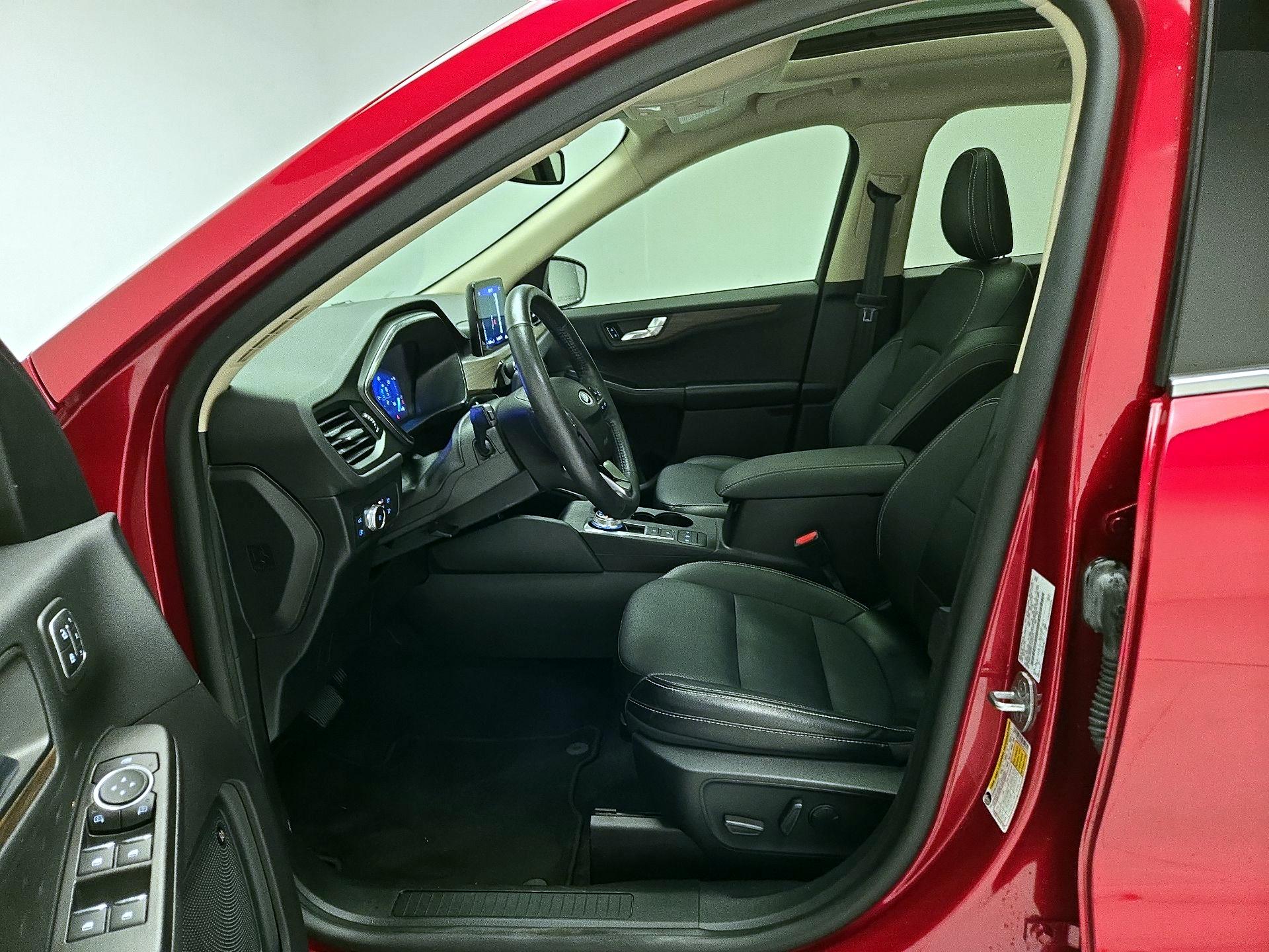 Thumbnail: 2020 Ford Escape - 11