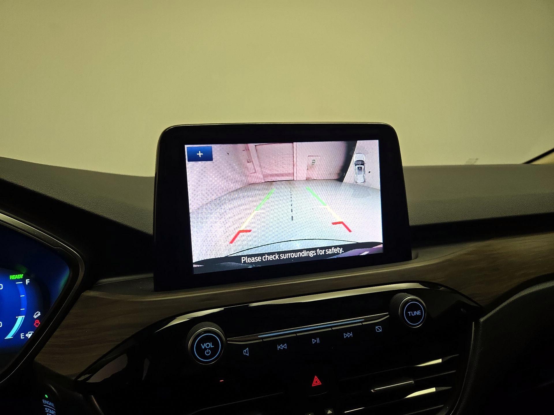 Thumbnail: 2020 Ford Escape - 15