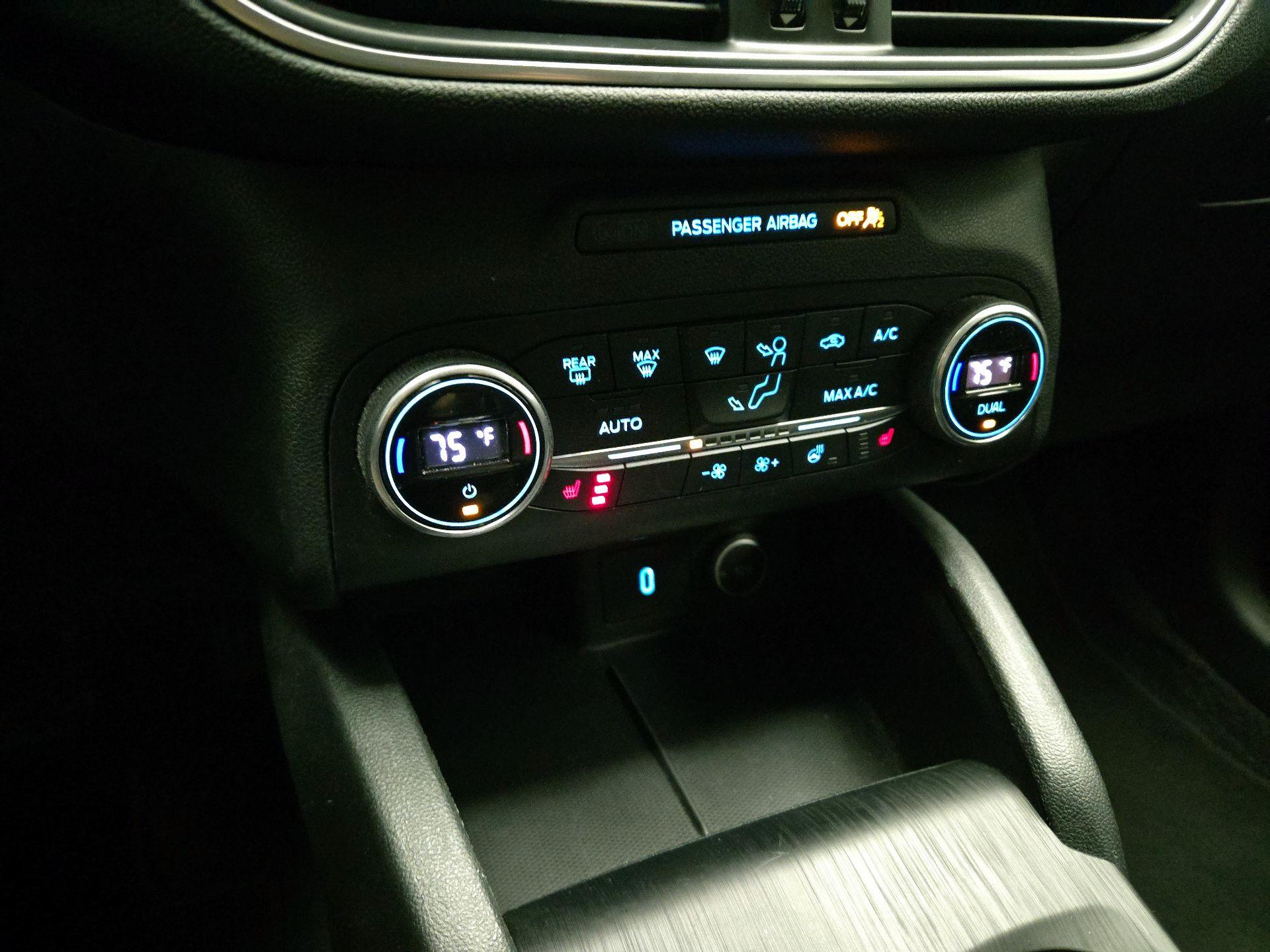 Thumbnail: 2020 Ford Escape - 17