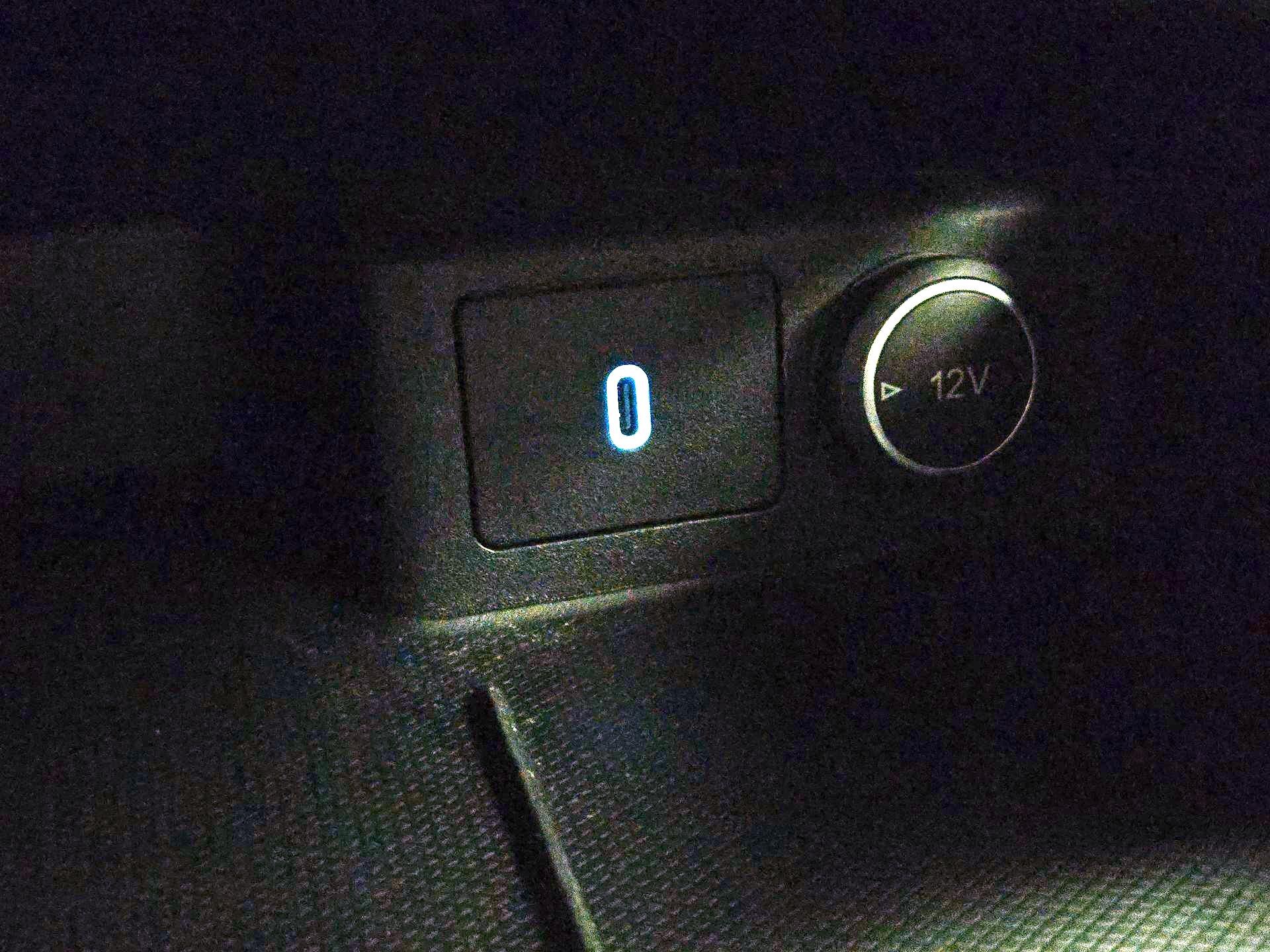 Thumbnail: 2020 Ford Escape - 19