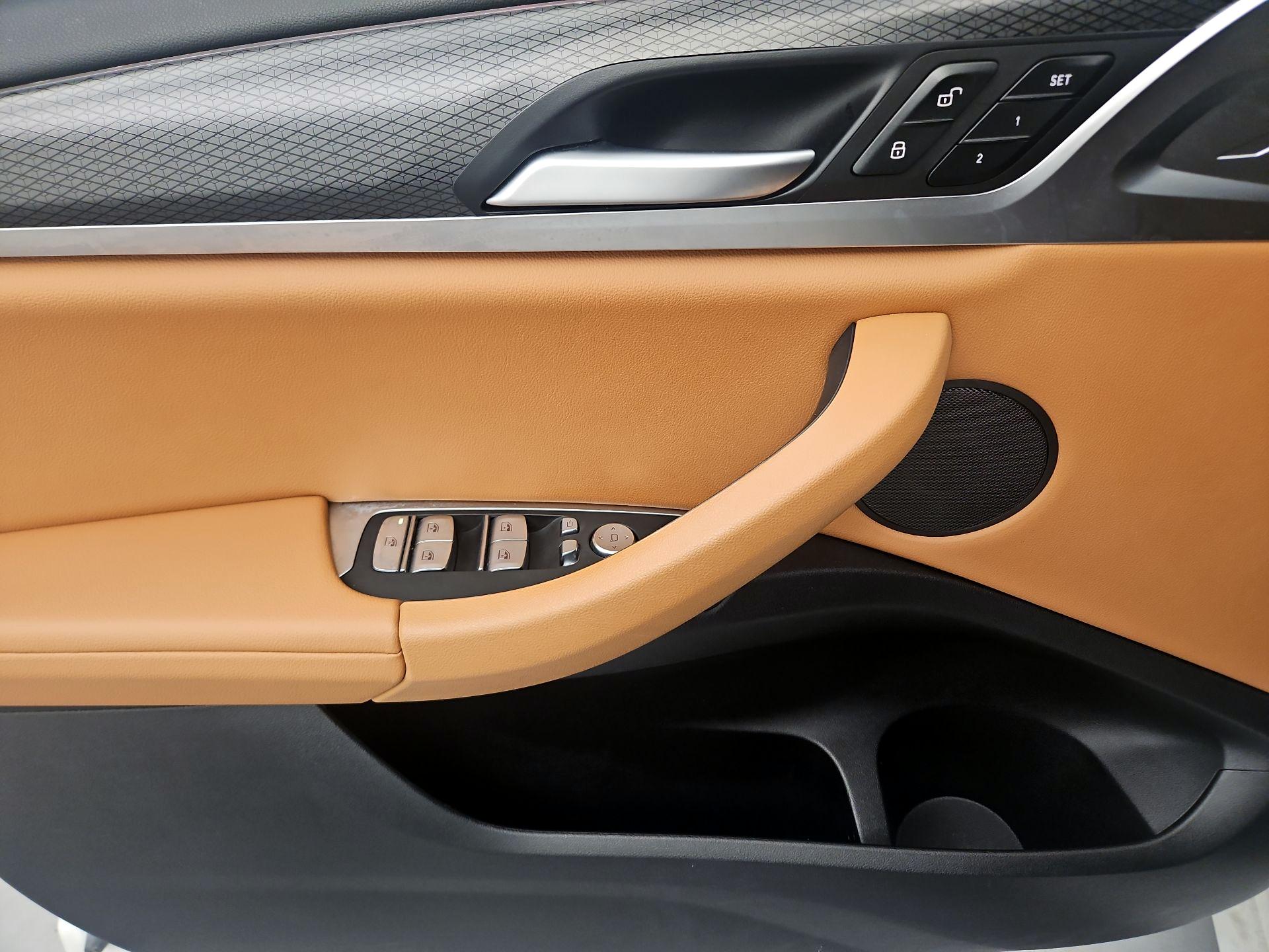Thumbnail: 2023 BMW X4 - 12