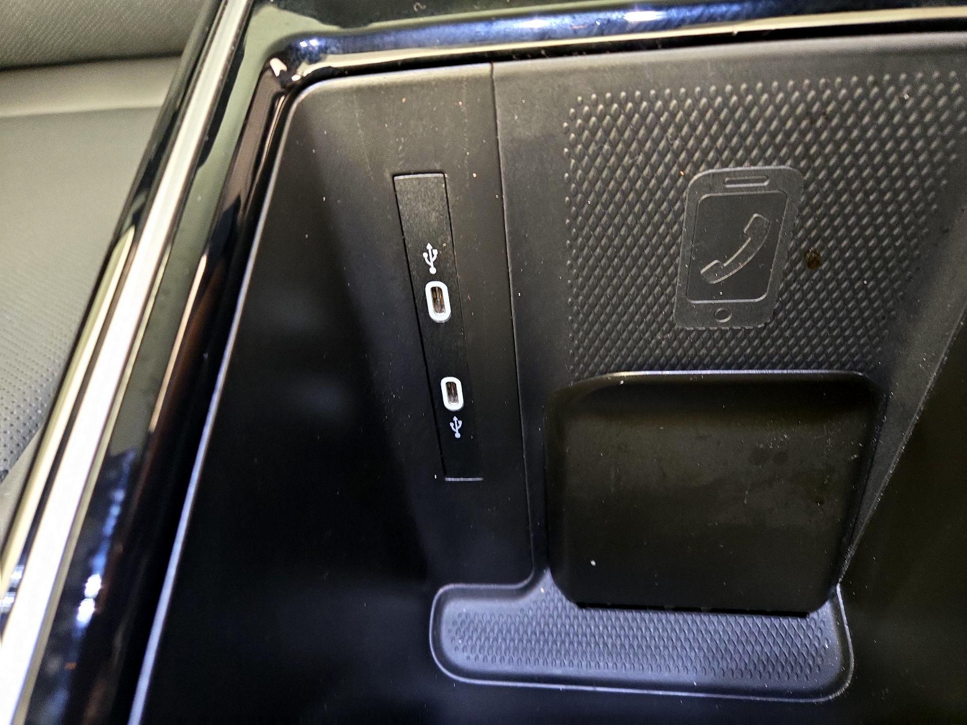 Thumbnail: 2023 Volkswagen ID.4 - 19