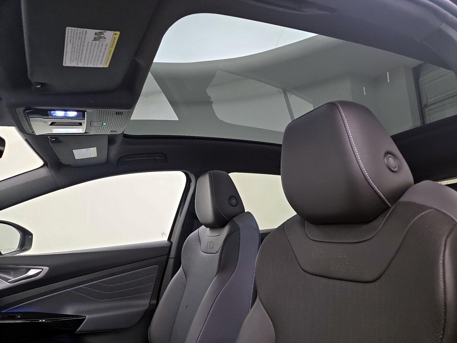 Thumbnail: 2023 Volkswagen ID.4 - 20