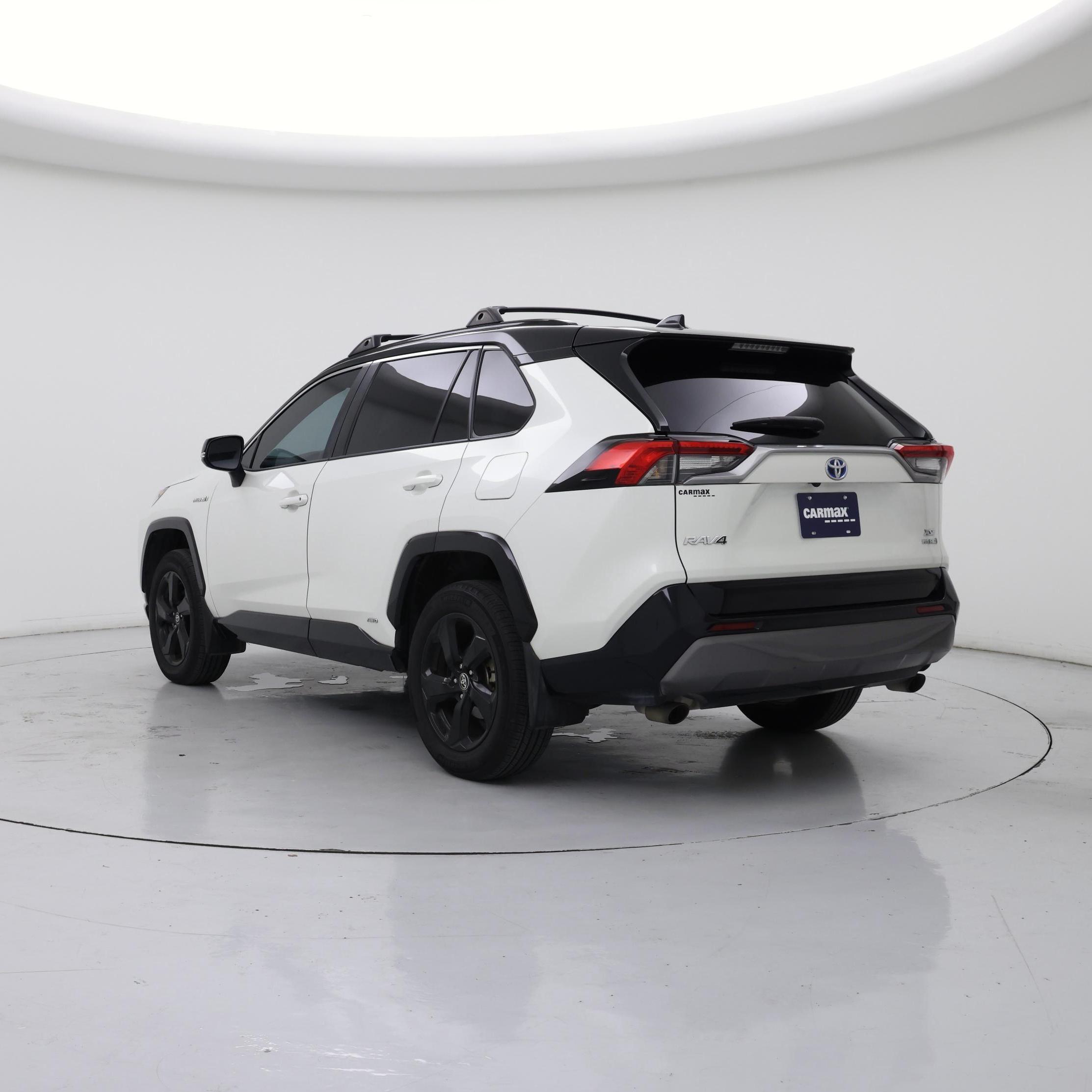 Thumbnail: 2021 Toyota RAV4 - 2