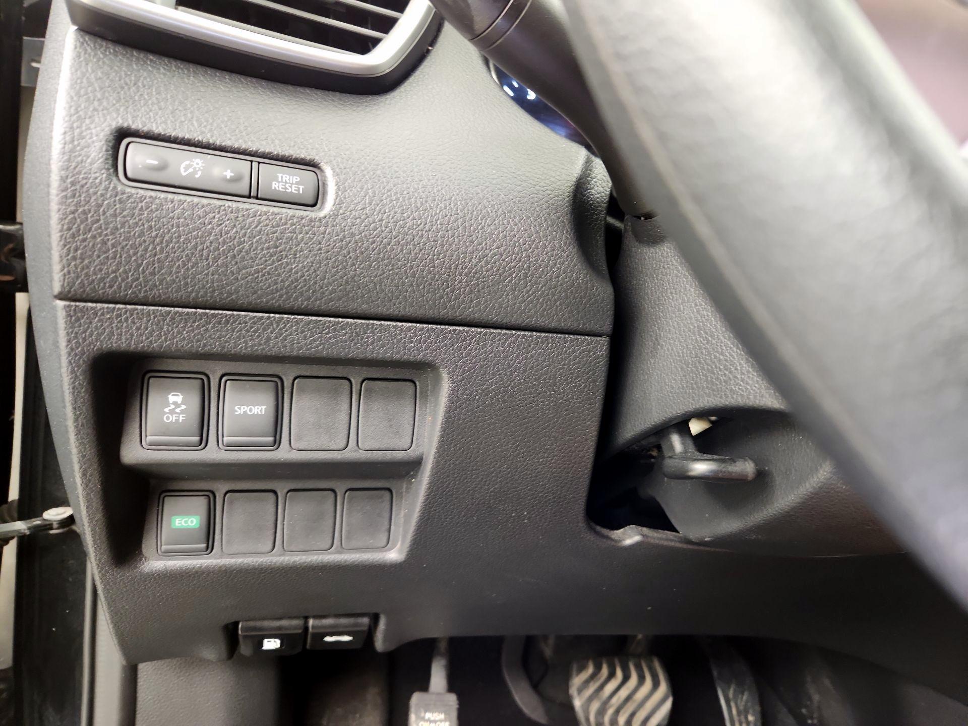 Thumbnail: 2016 Nissan Rogue - 13