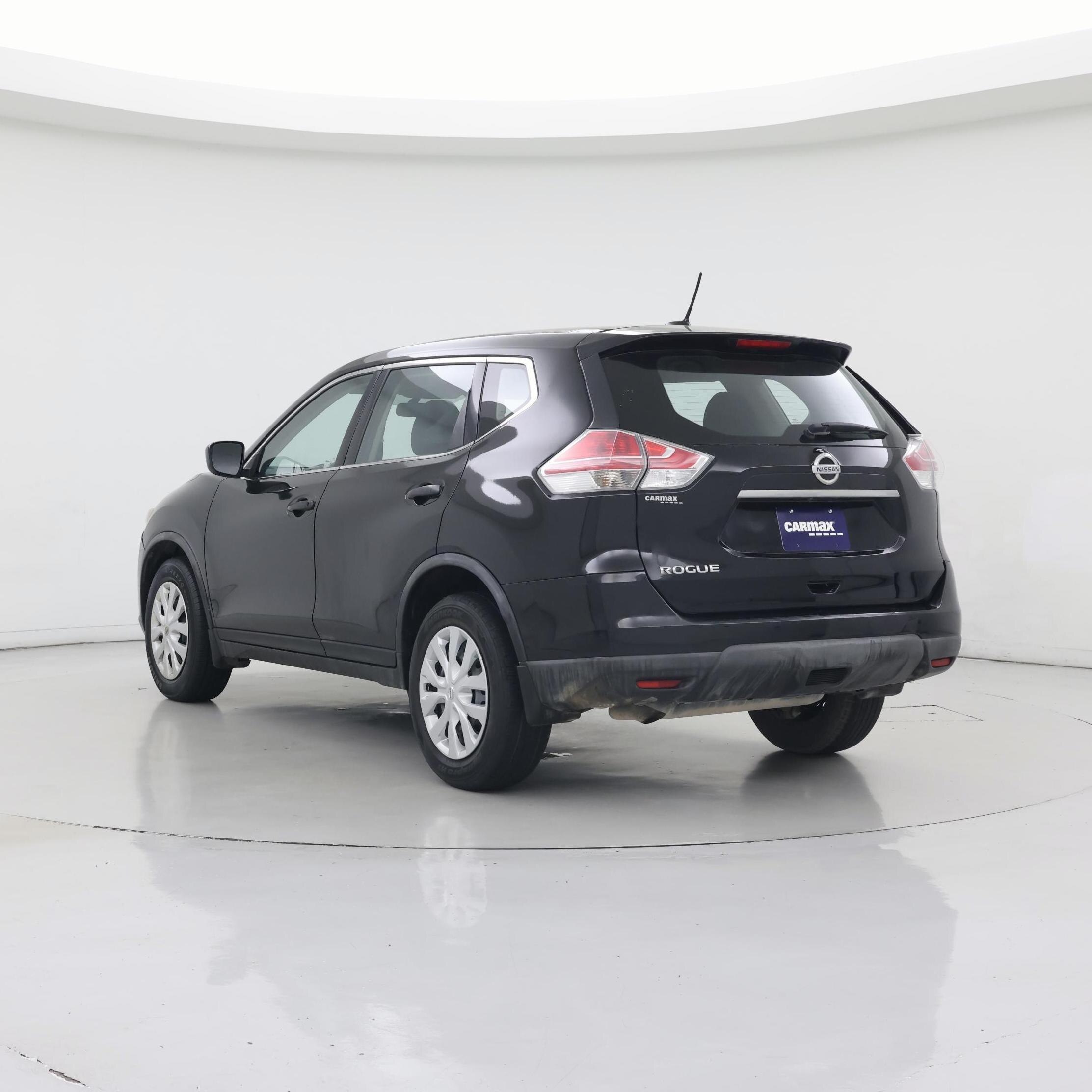 Thumbnail: 2016 Nissan Rogue - 2