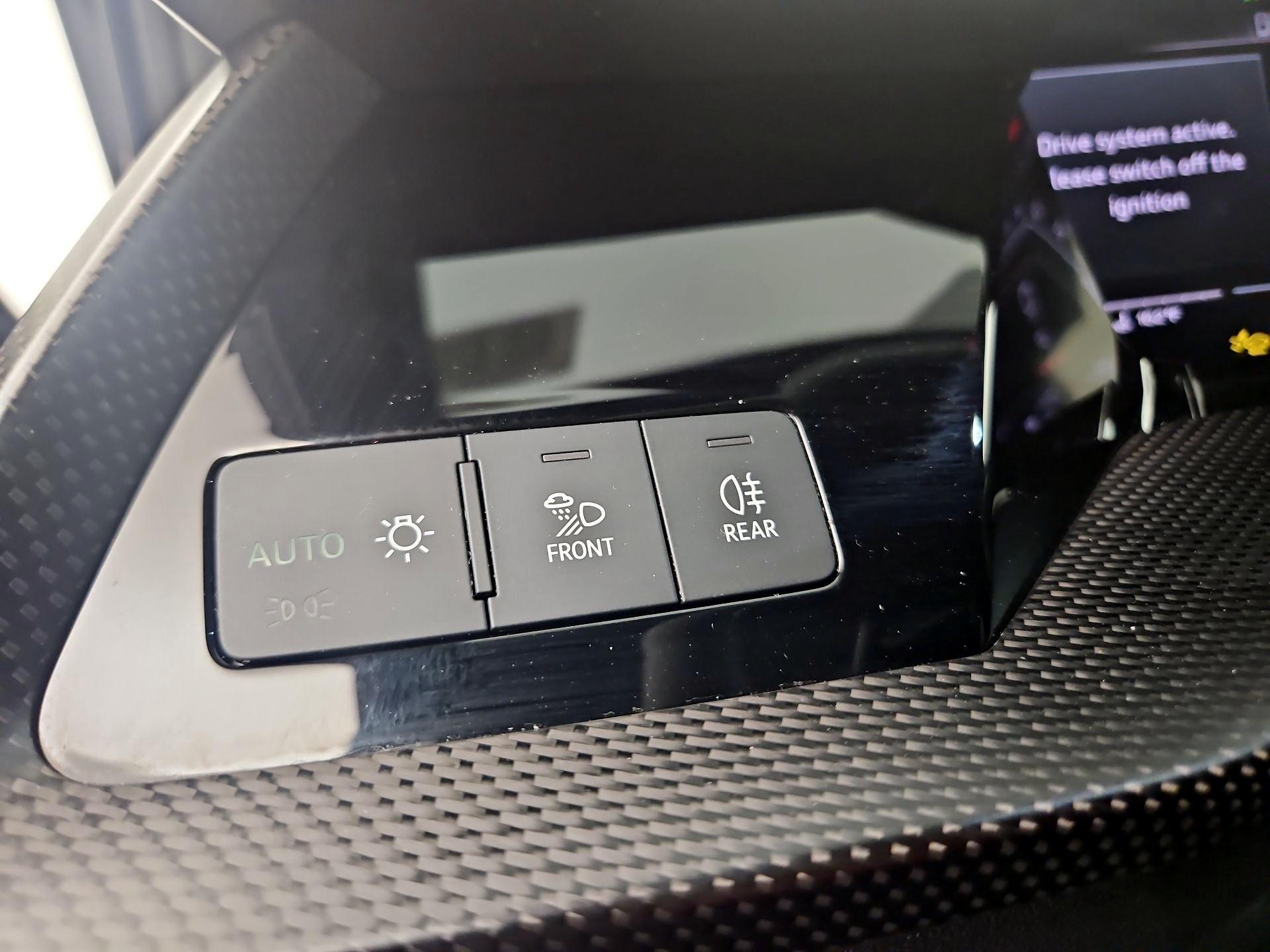 Thumbnail: 2025 Audi RS 3 - 13