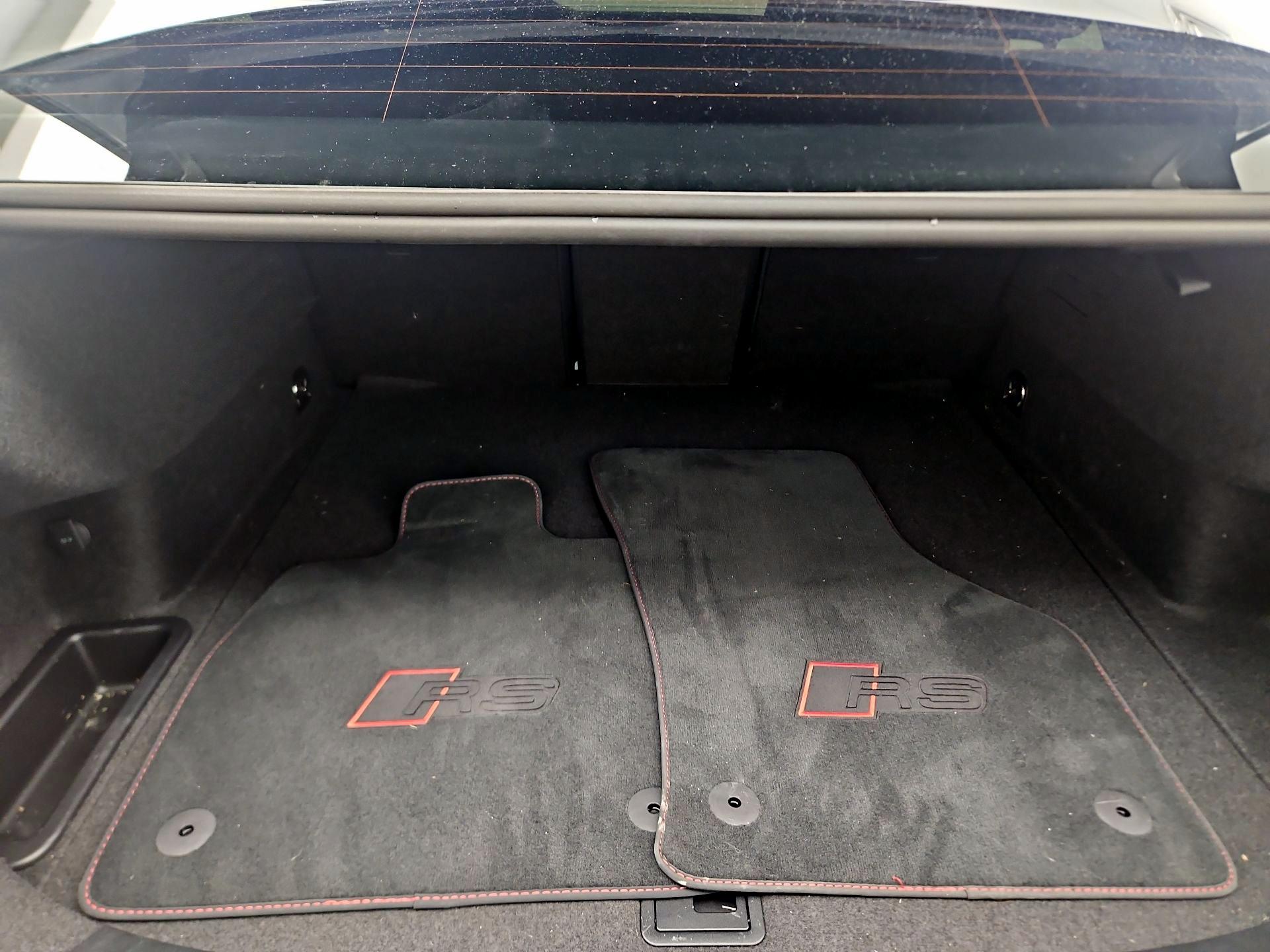 Thumbnail: 2025 Audi RS 3 - 20