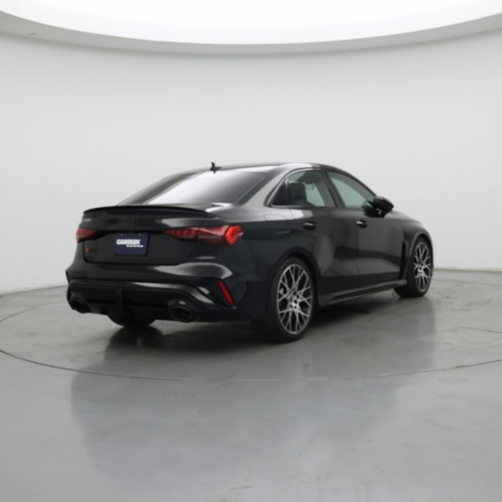 Thumbnail: 2025 Audi RS 3 - 8