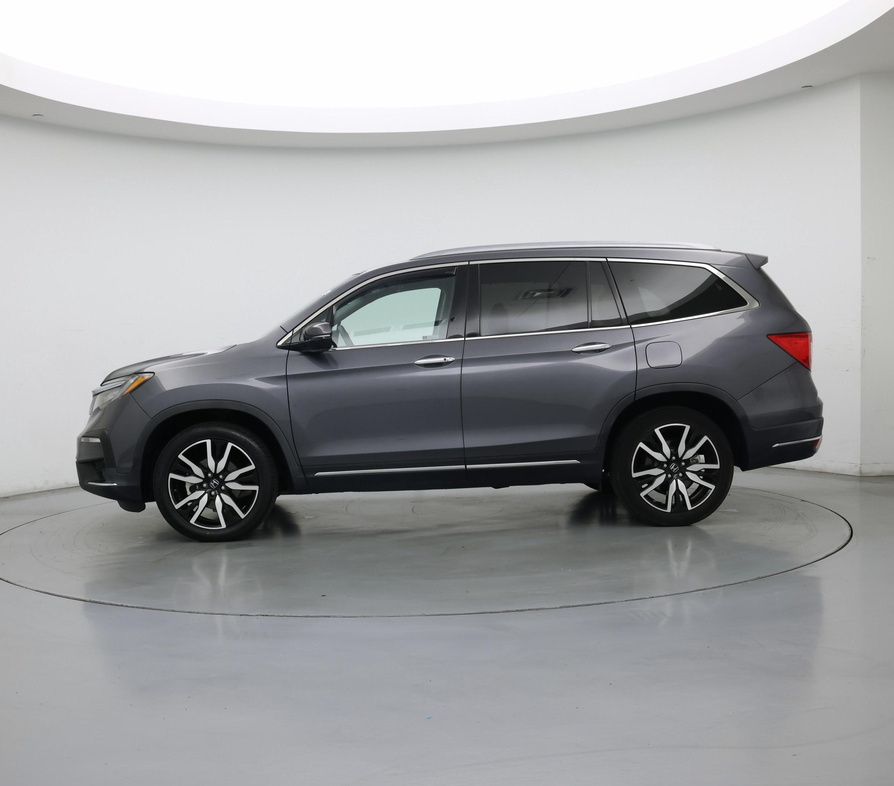 Thumbnail: 2021 Honda Pilot - 3