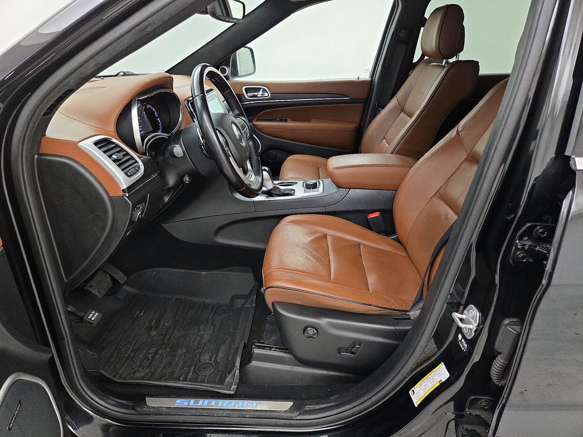 Thumbnail: 2021 Jeep Grand Cherokee - 11