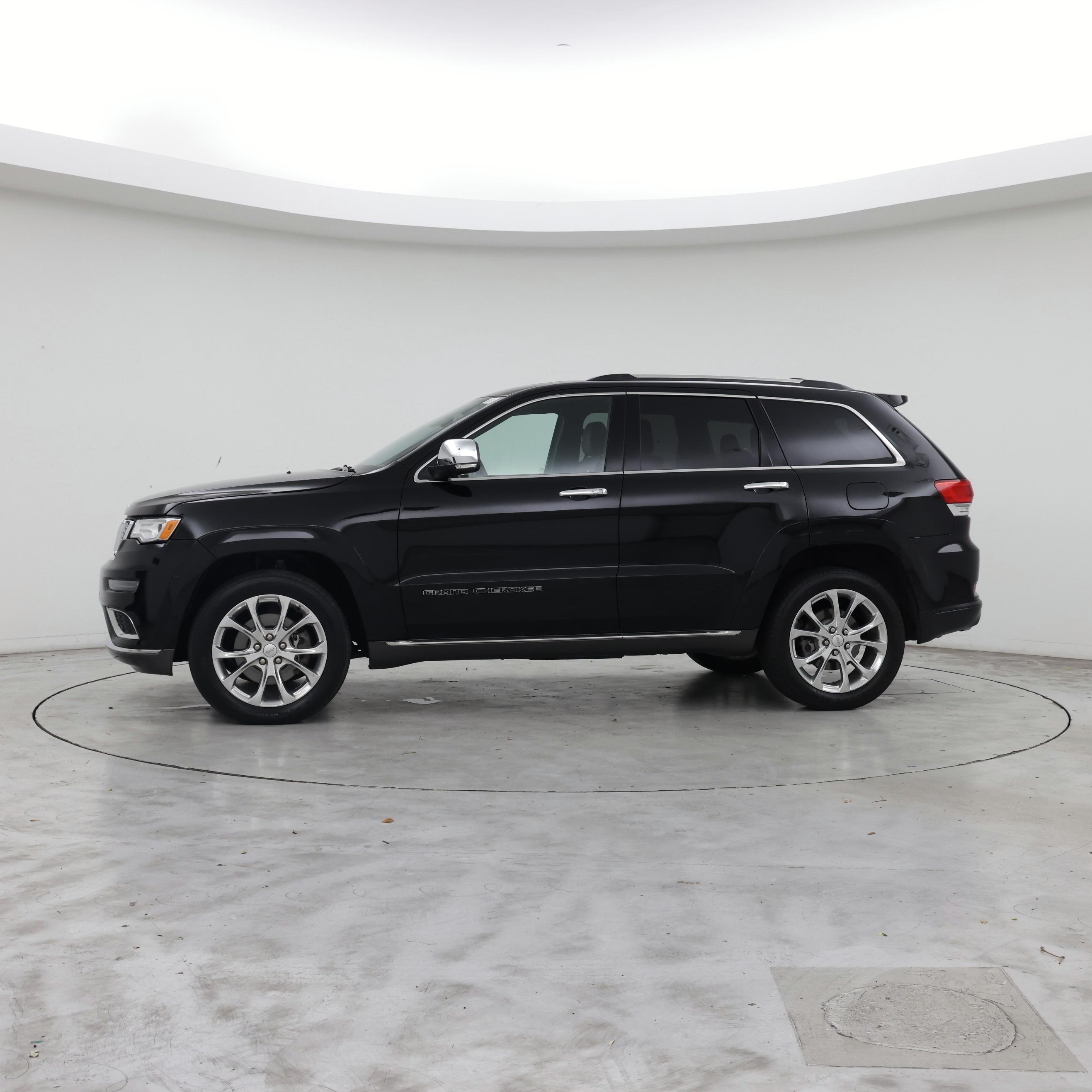 Thumbnail: 2021 Jeep Grand Cherokee - 3