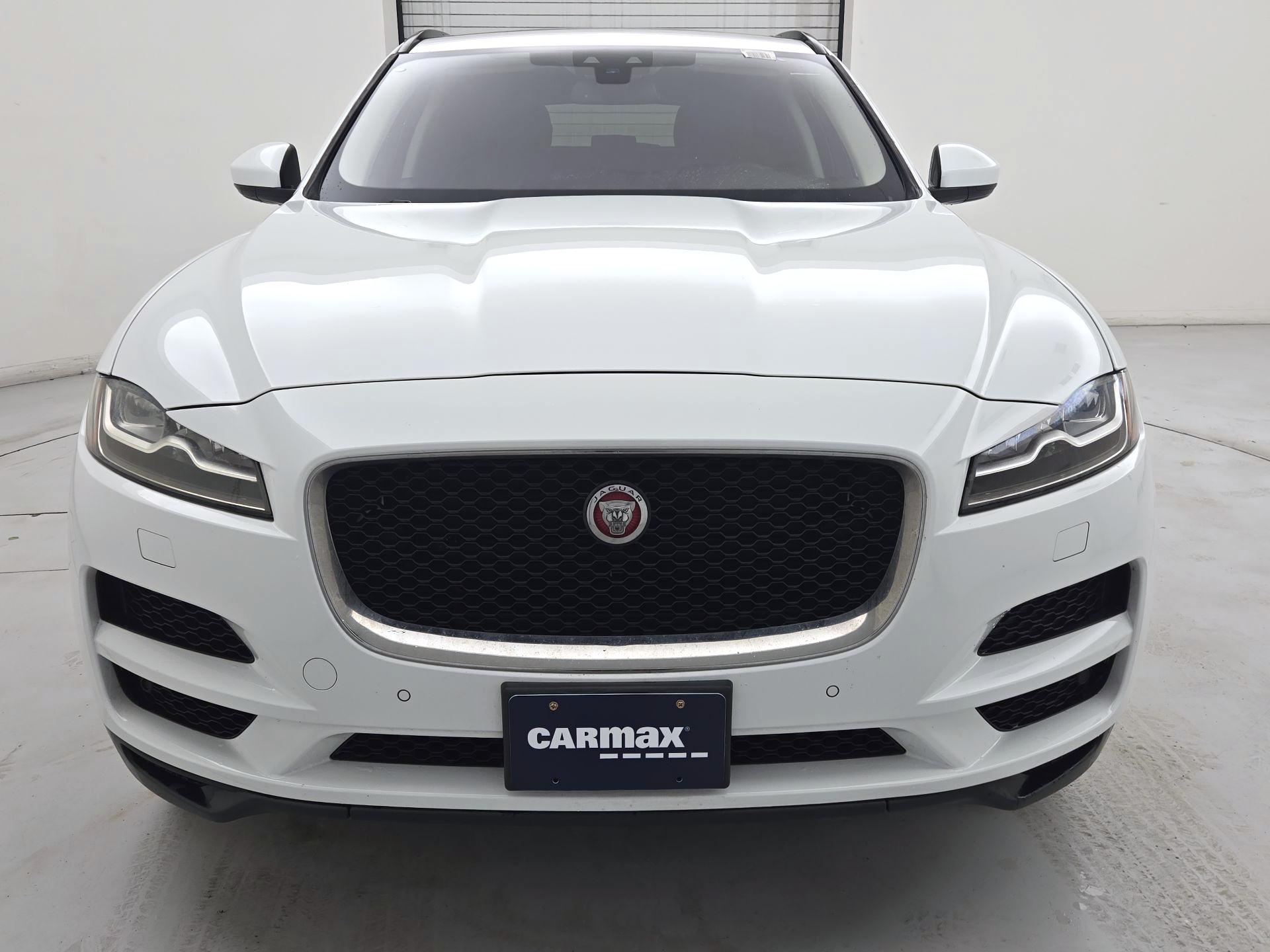 Thumbnail: 2017 Jaguar F-Pace - 2