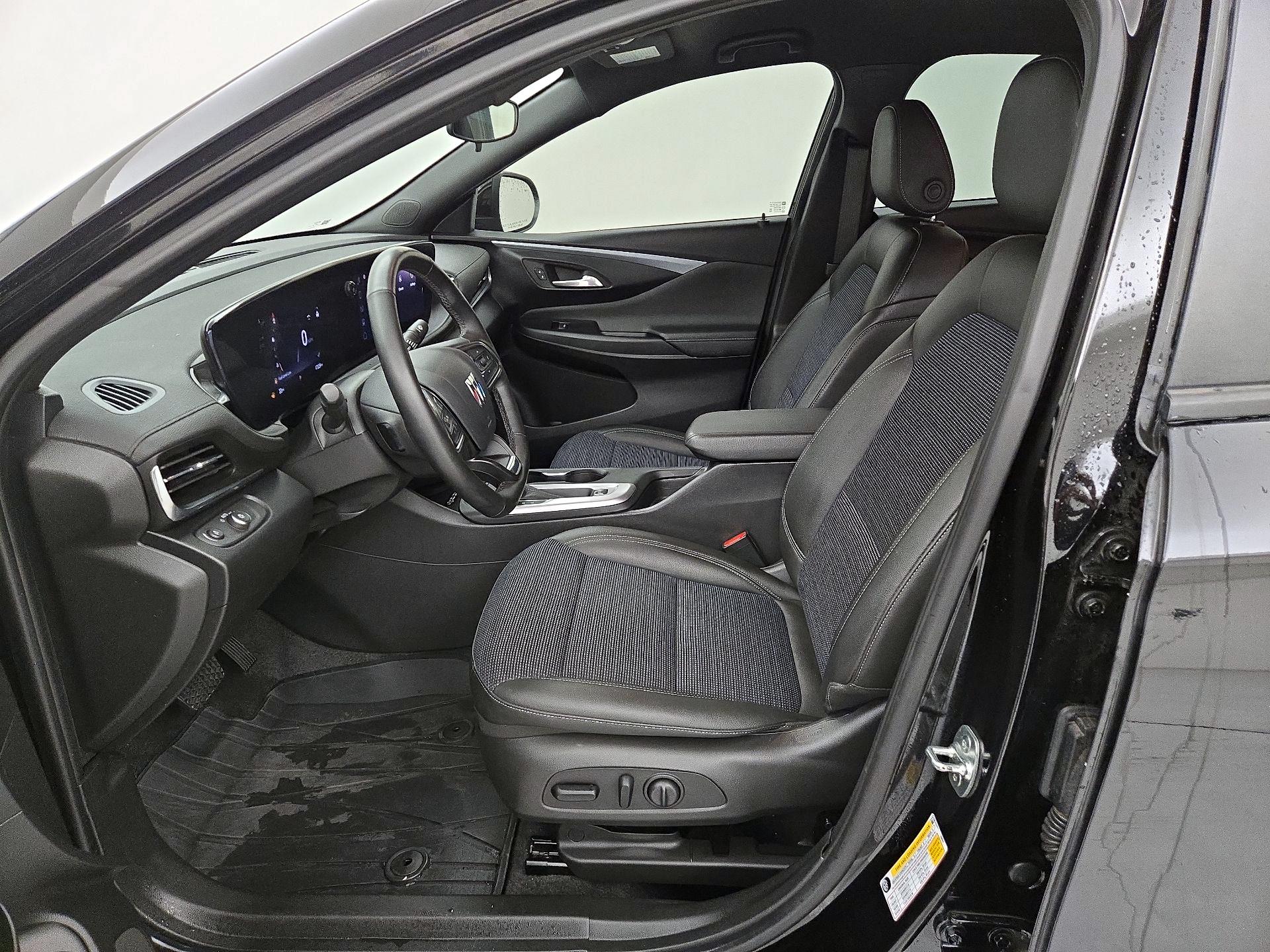 Thumbnail: 2025 Buick Envista - 11