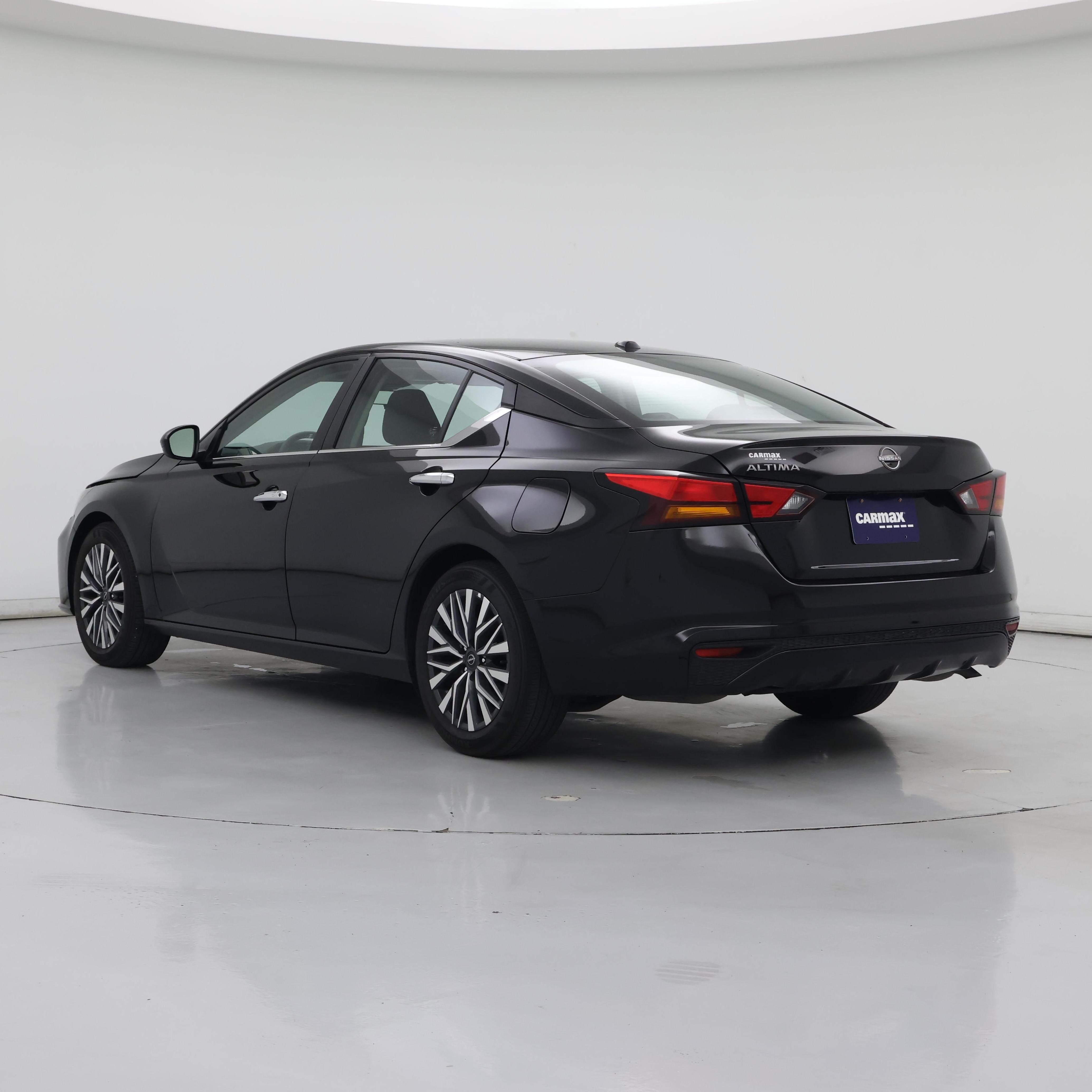 Thumbnail: 2025 Nissan Altima - 2