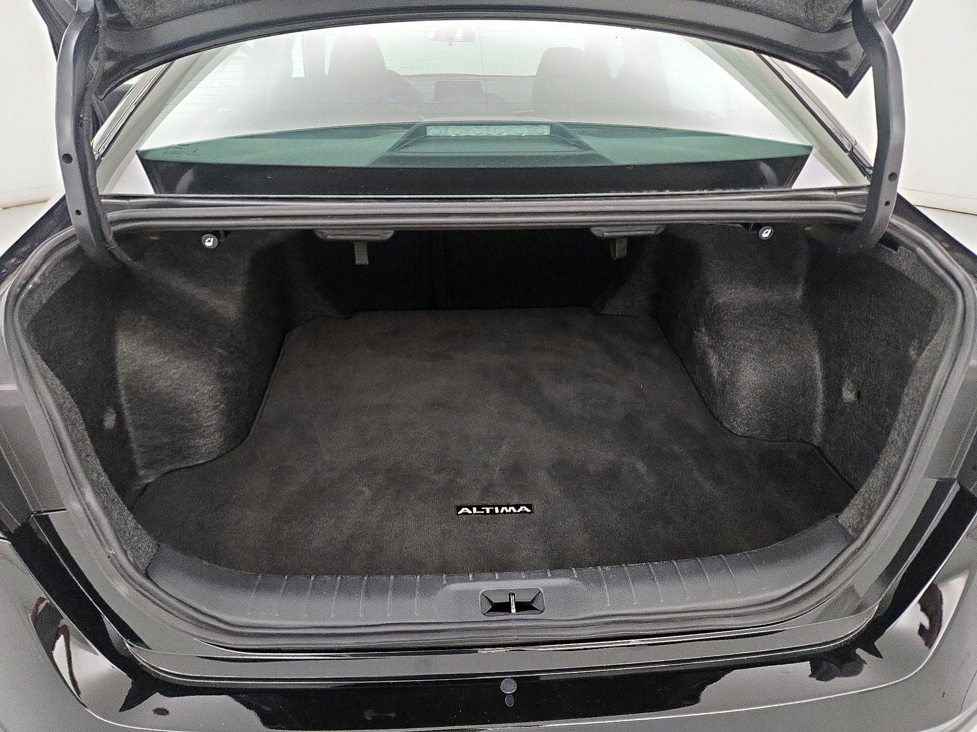 Thumbnail: 2025 Nissan Altima - 20