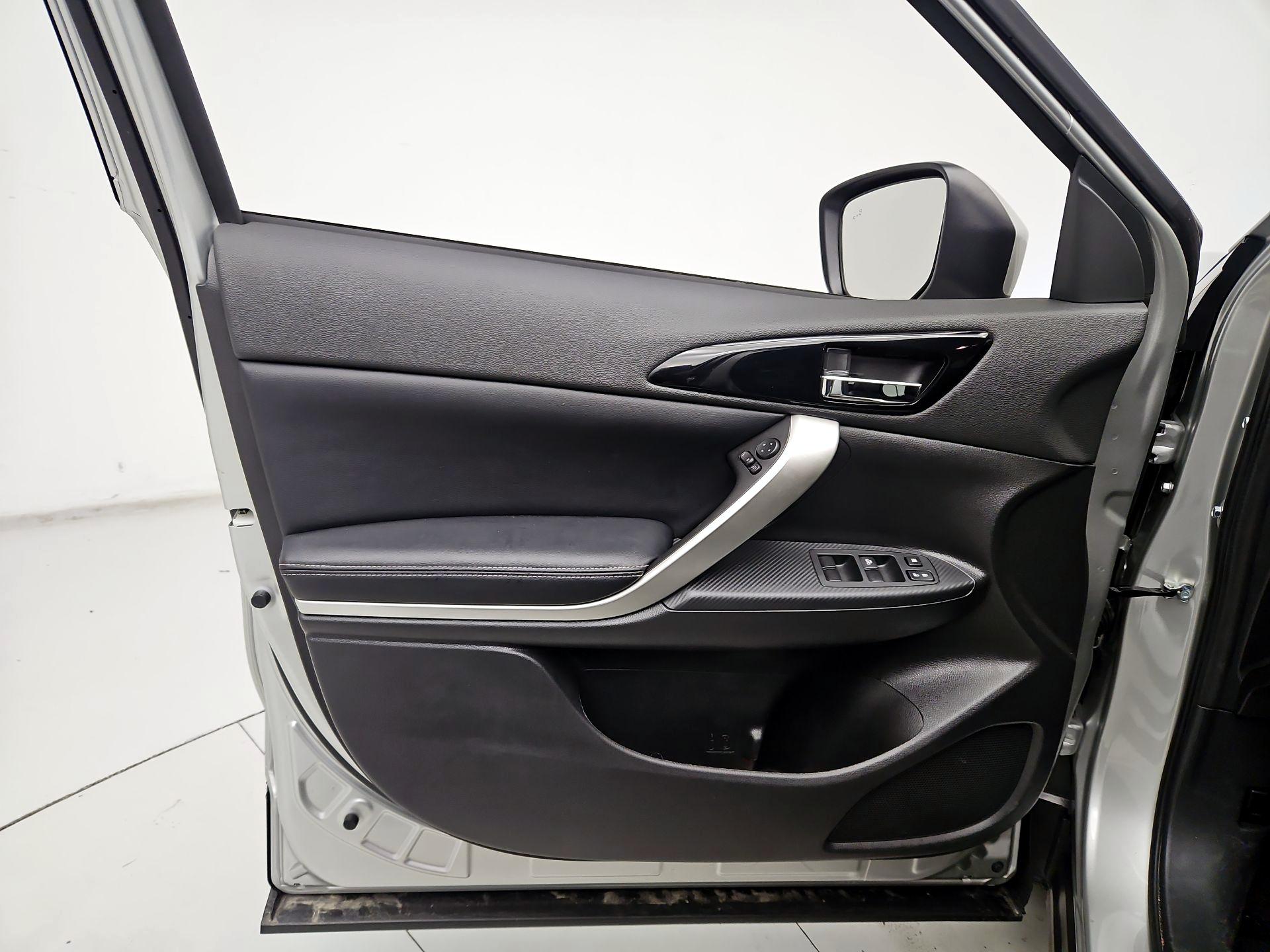 Thumbnail: 2026 Mitsubishi Eclipse Cross - 12